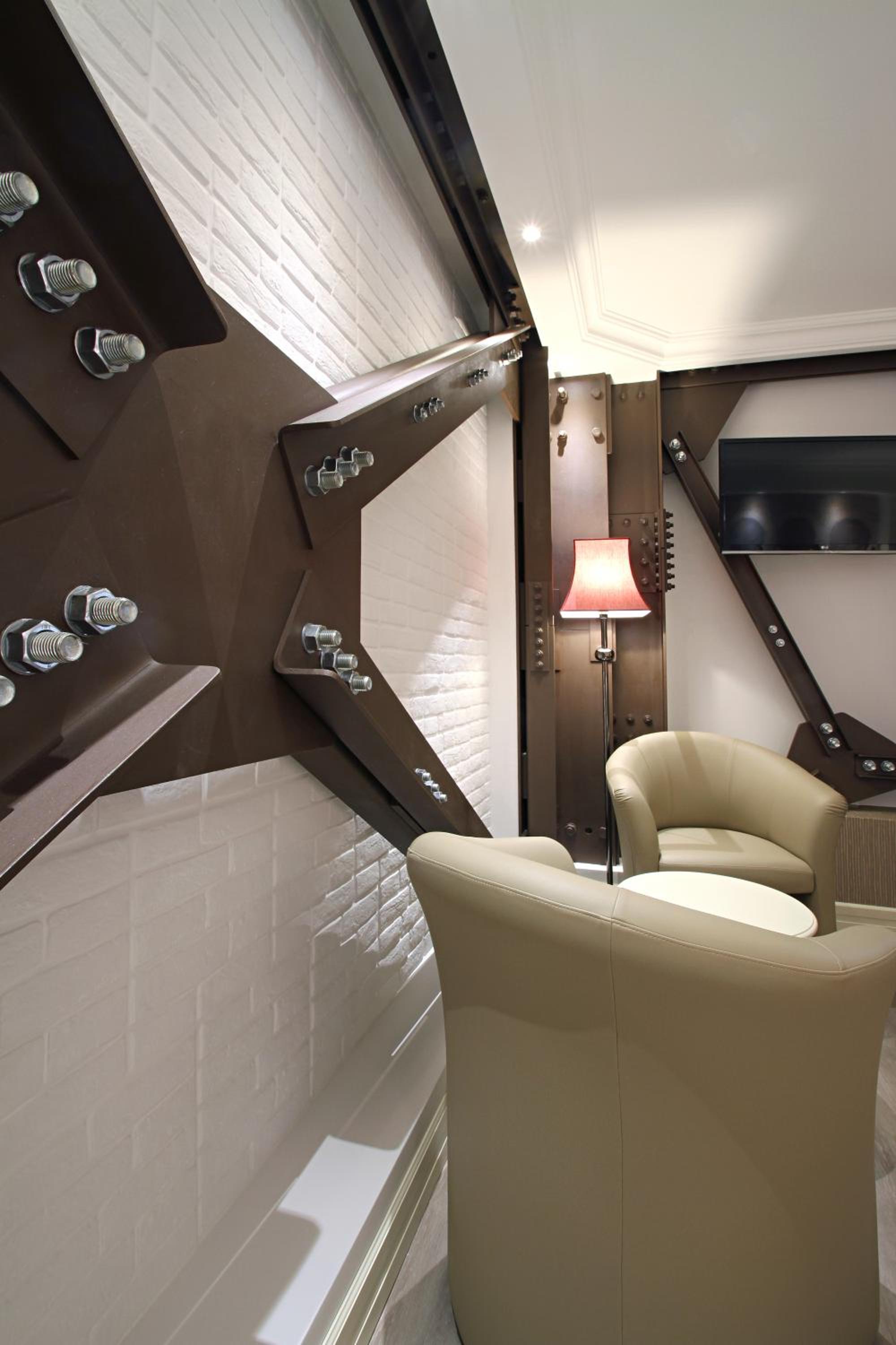 Deluxe Junior Suite - Photo 4