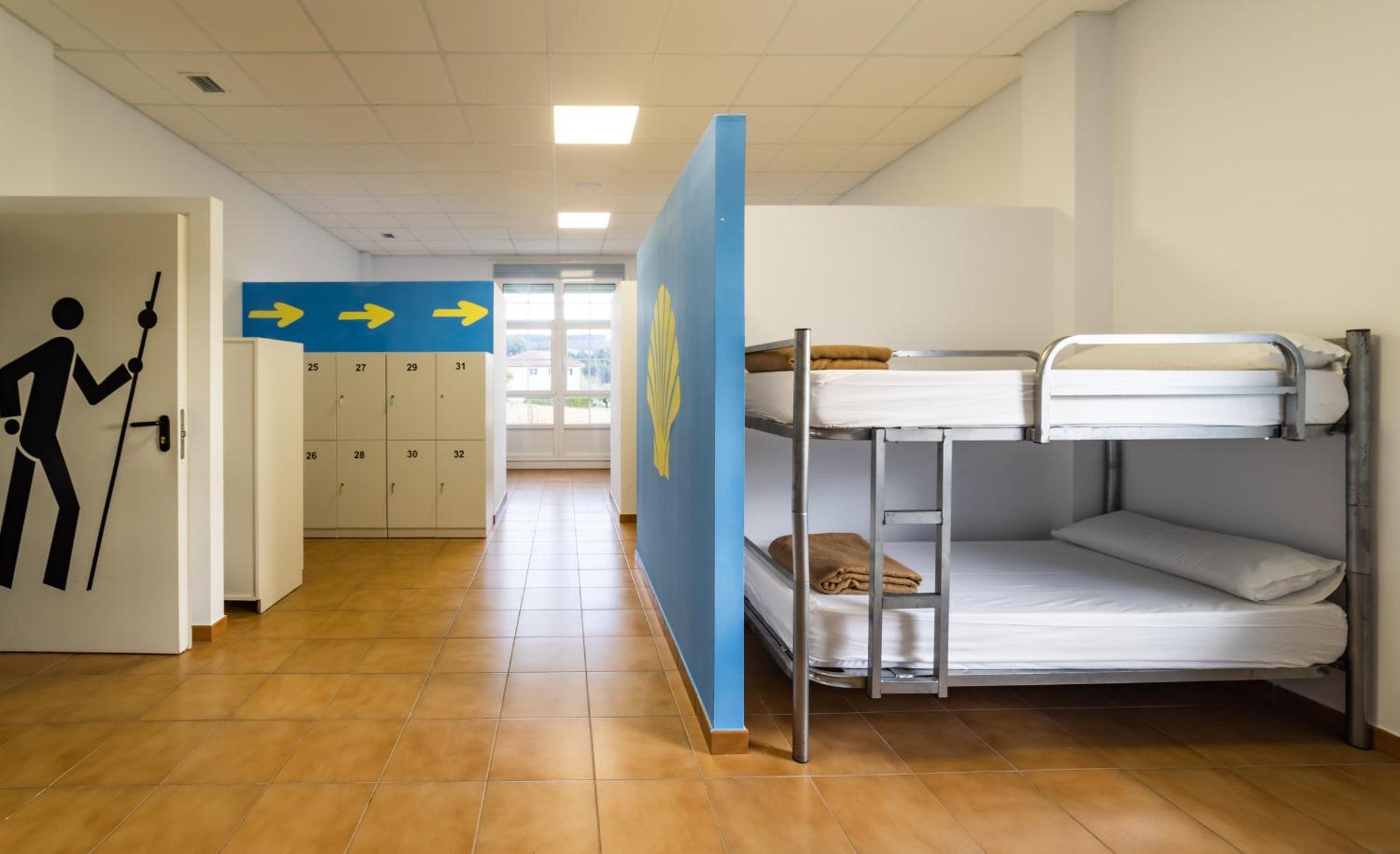 Bunk Bed in Mixed Dormitory Room photo 3