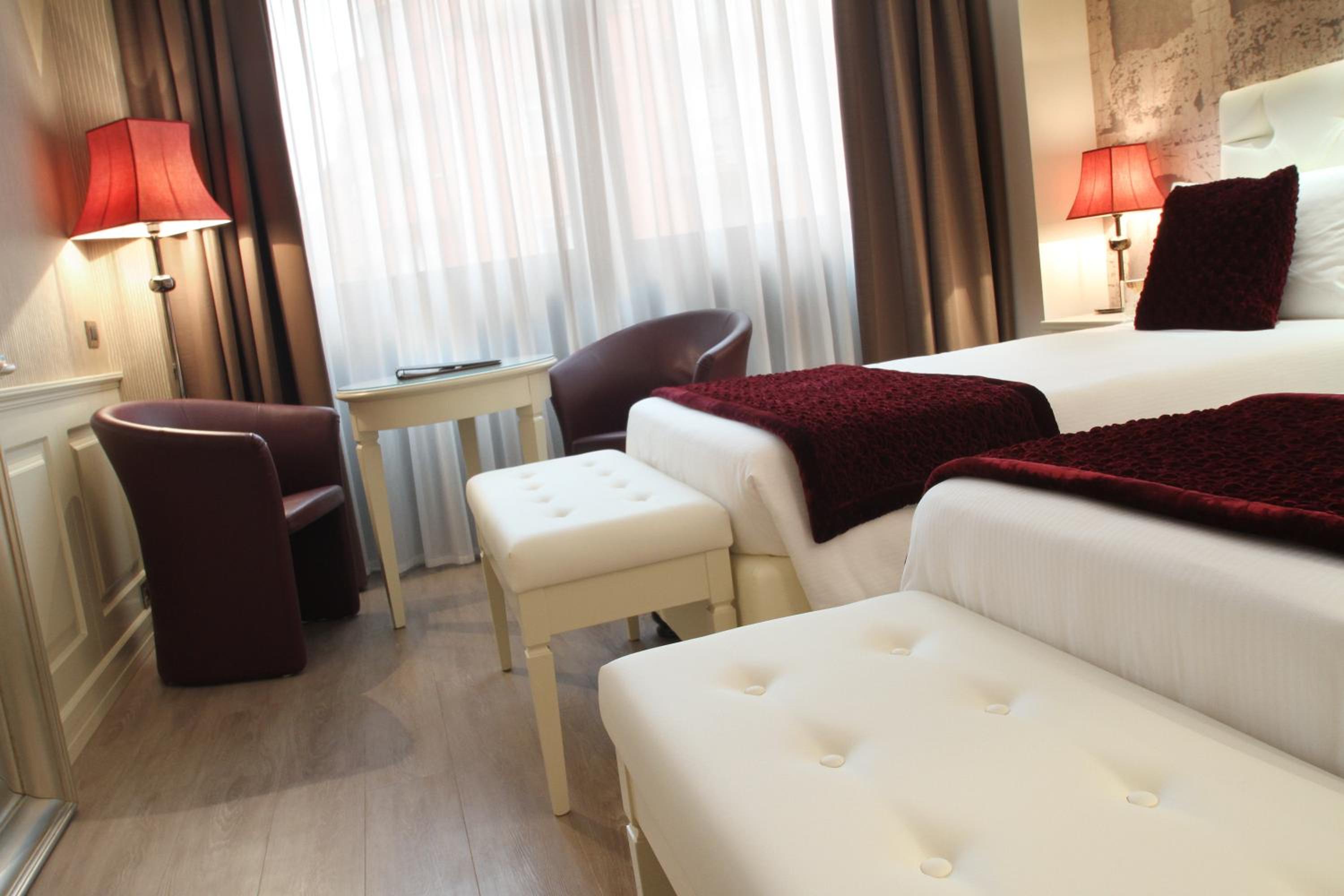 Deluxe Double Room - Photo 2