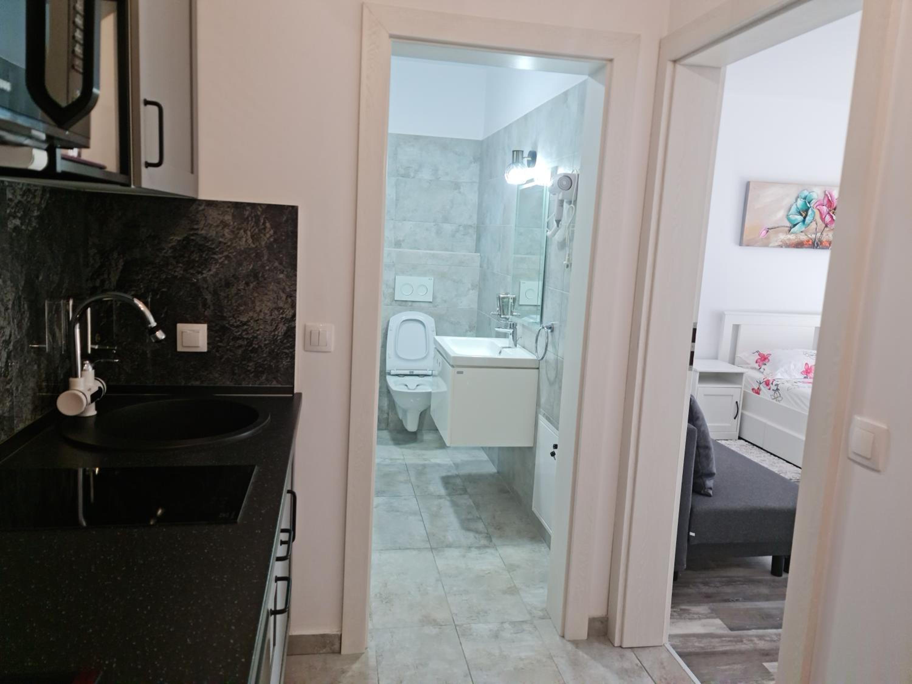 Two-Bedroom Apartment - Photo 20