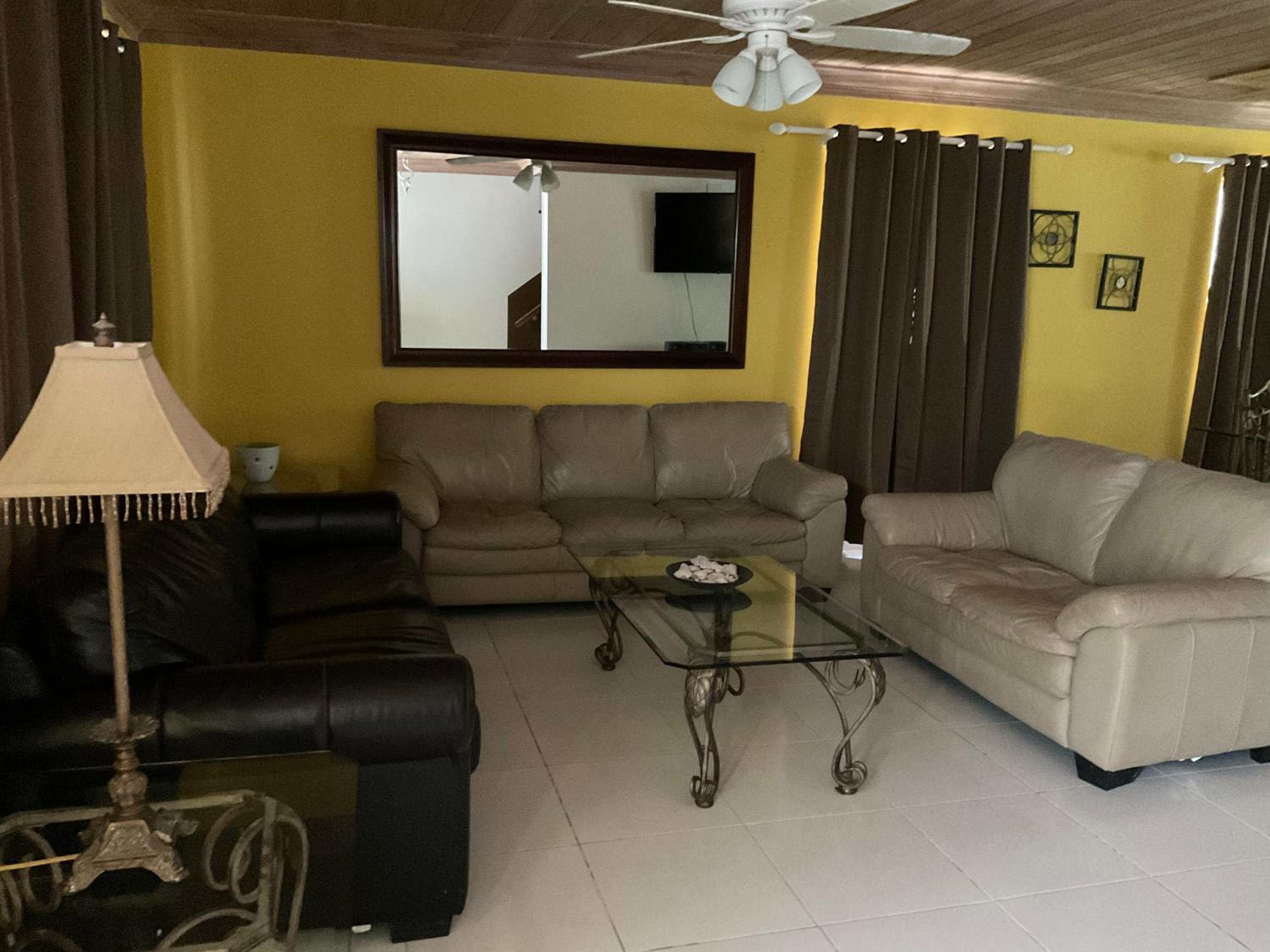 Three-Bedroom Villa with Sea View photo 1
