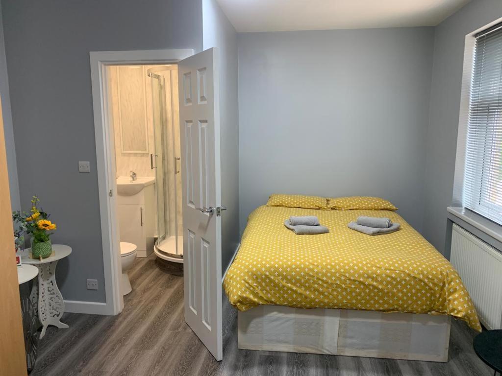 Deluxe Double Room - Photo 25