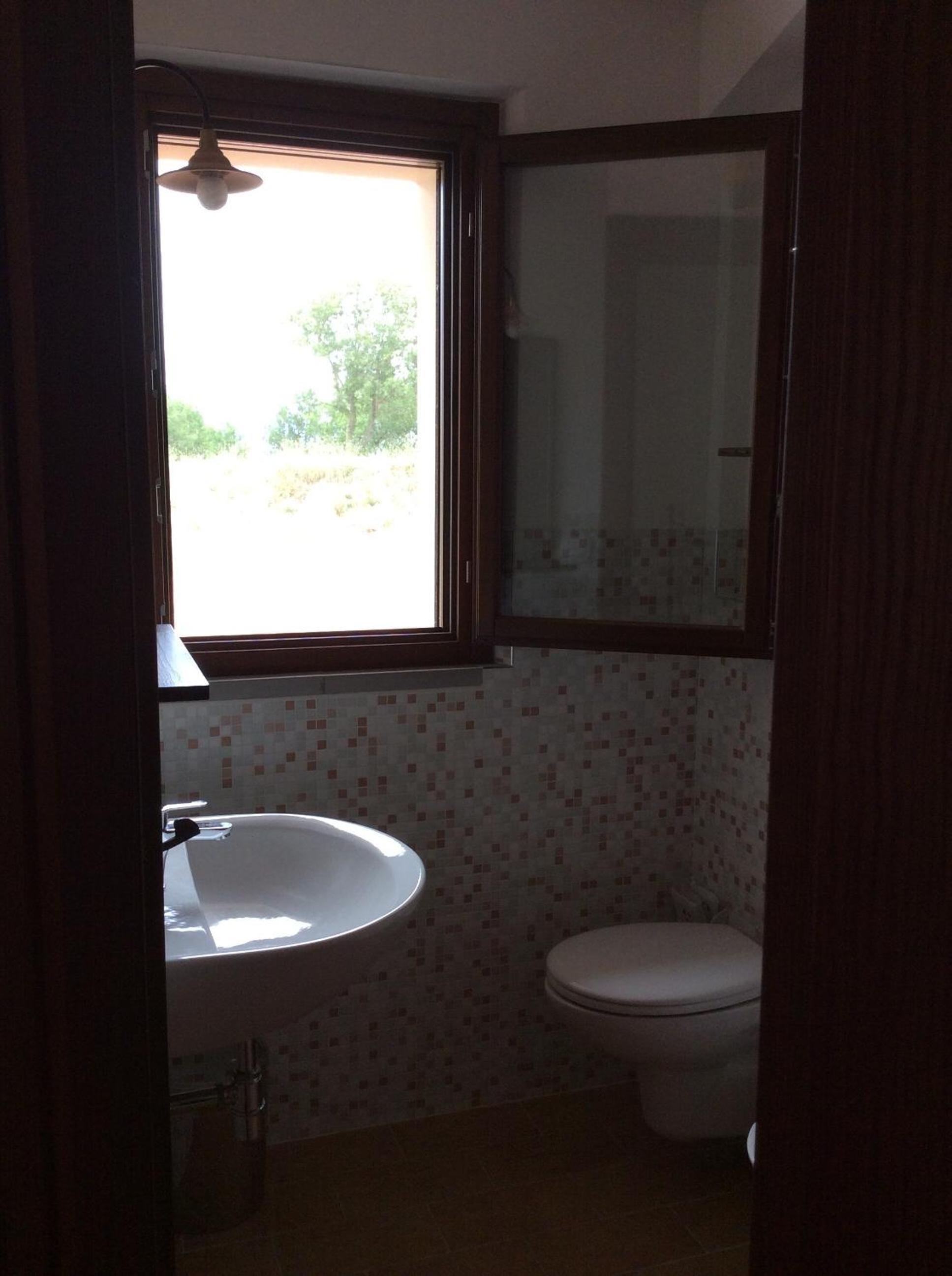 Single Room with Shower photo 3