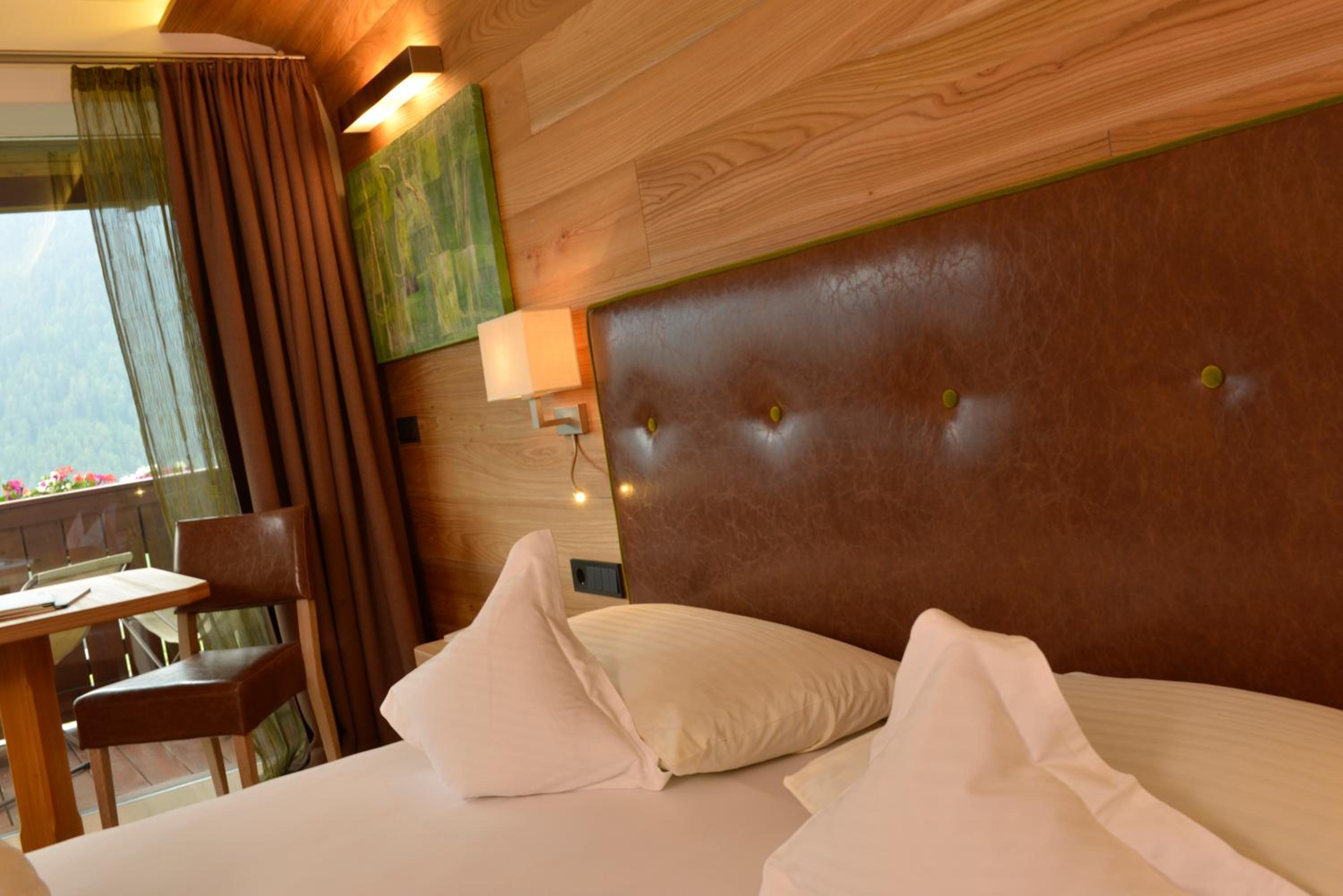 Superior Panorama Double or Twin Room with Balcony  - Photo 5