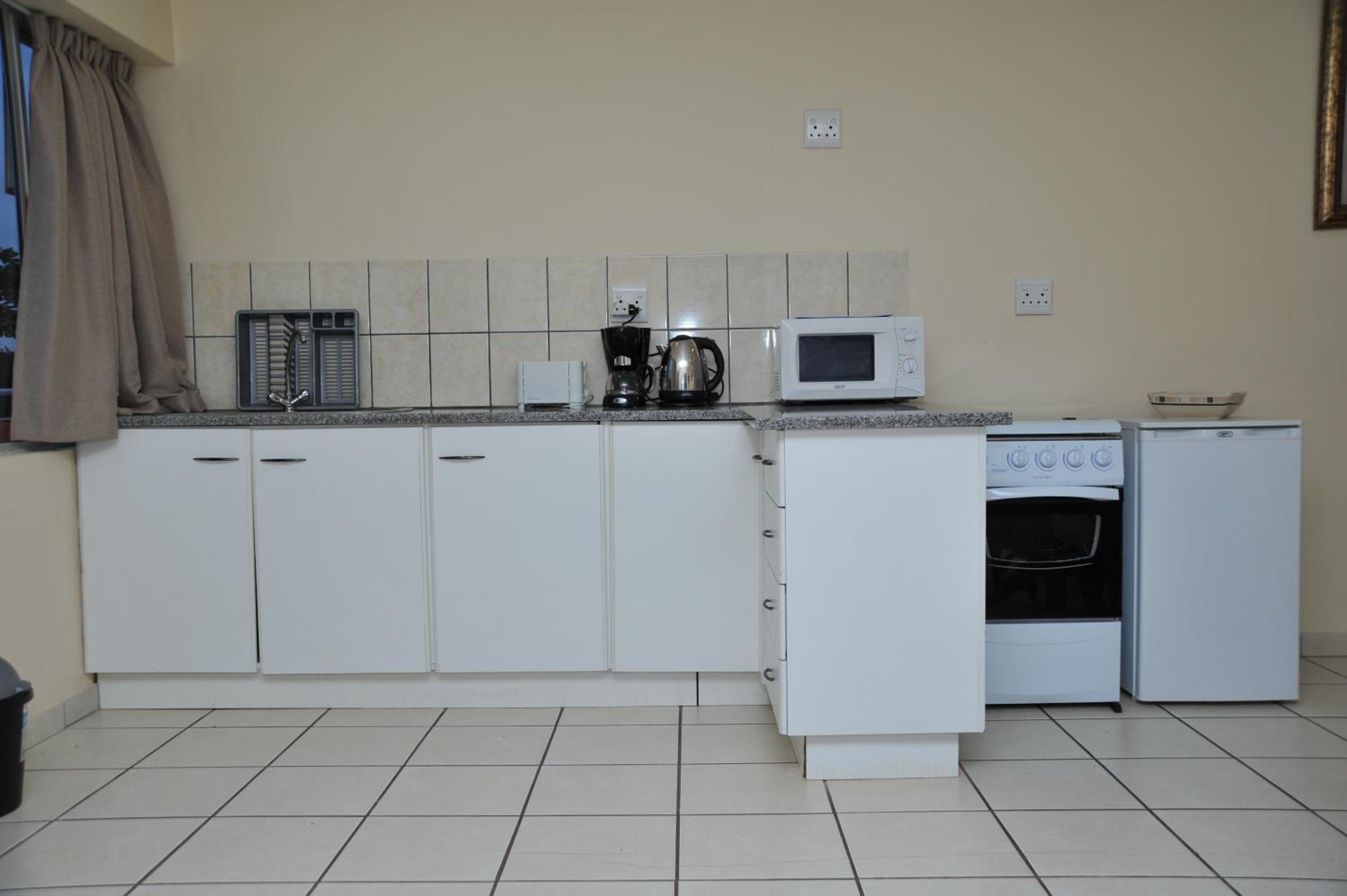 Apartment photo 3