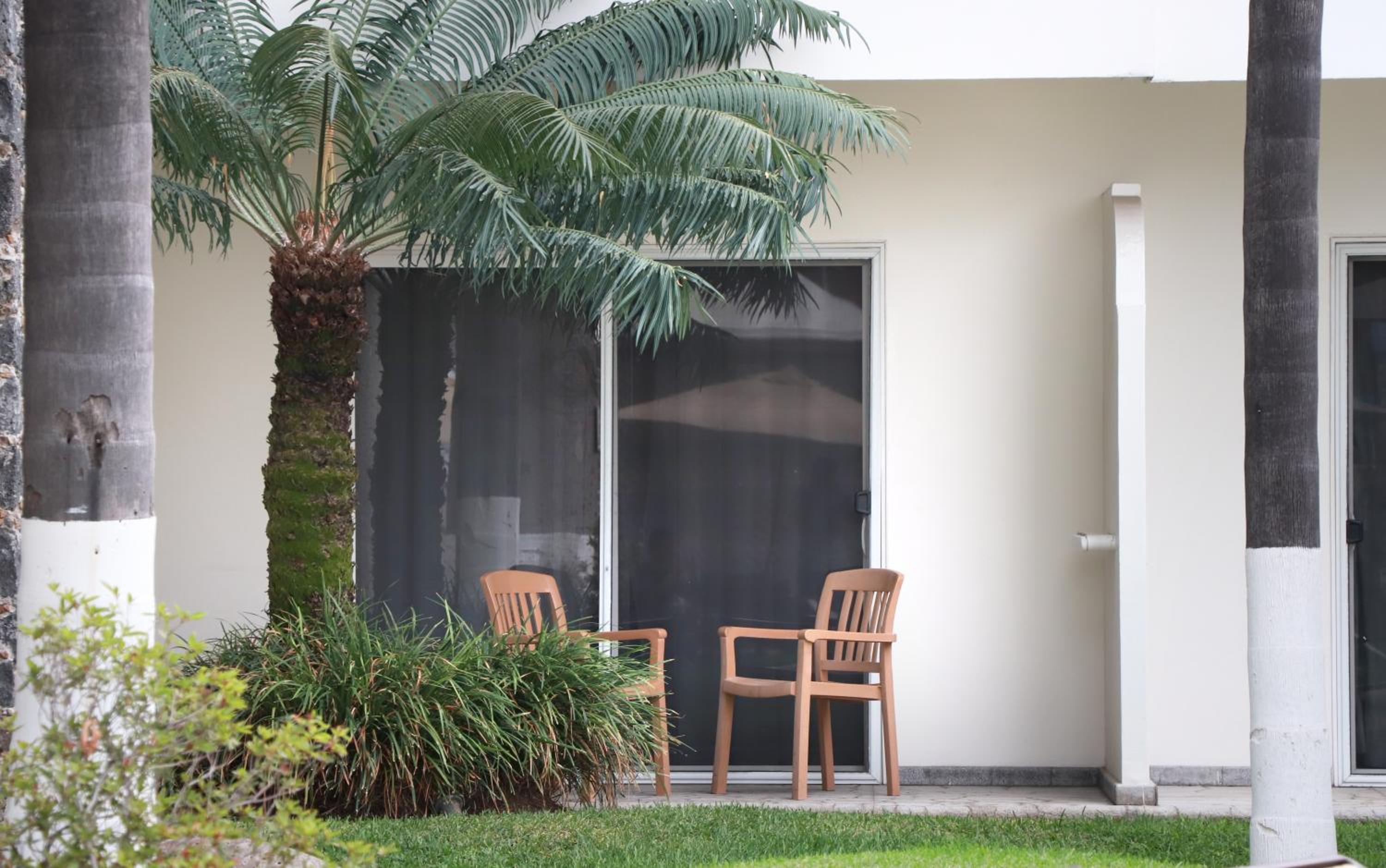 Double Room with Pool View photo 3