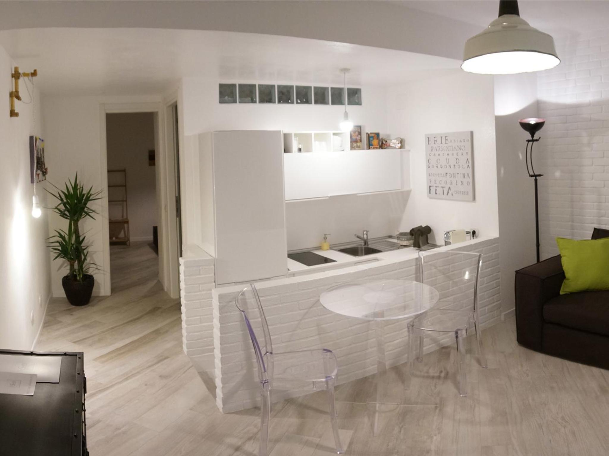 One-Bedroom Apartment - Photo 21