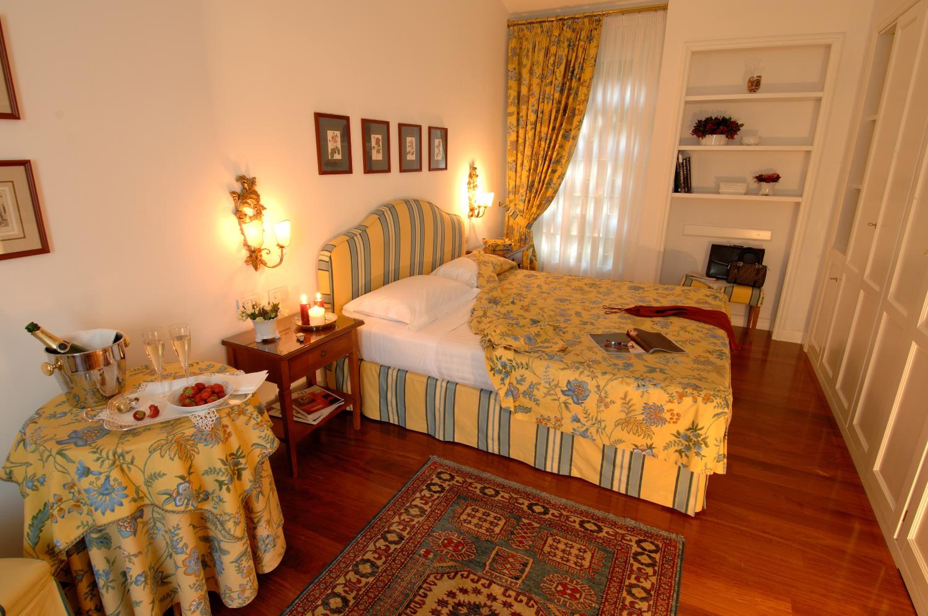 Junior Suite (2 Adults) photo 1