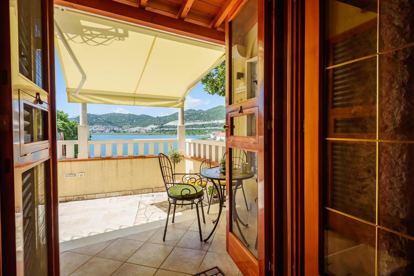 Apartment with Sea View