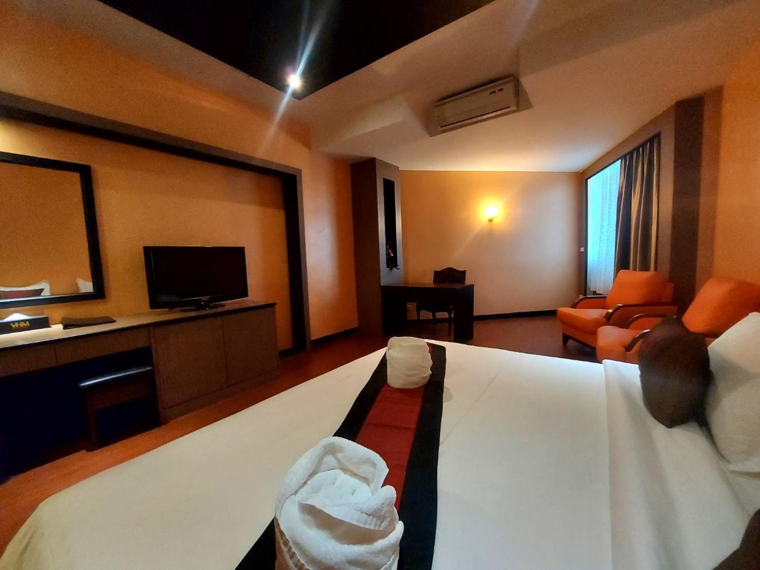 Superior King Room photo 3