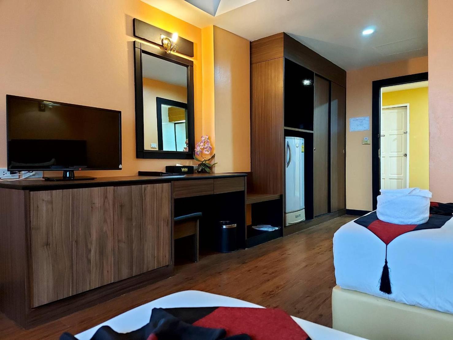 Standard Twin Room photo 3