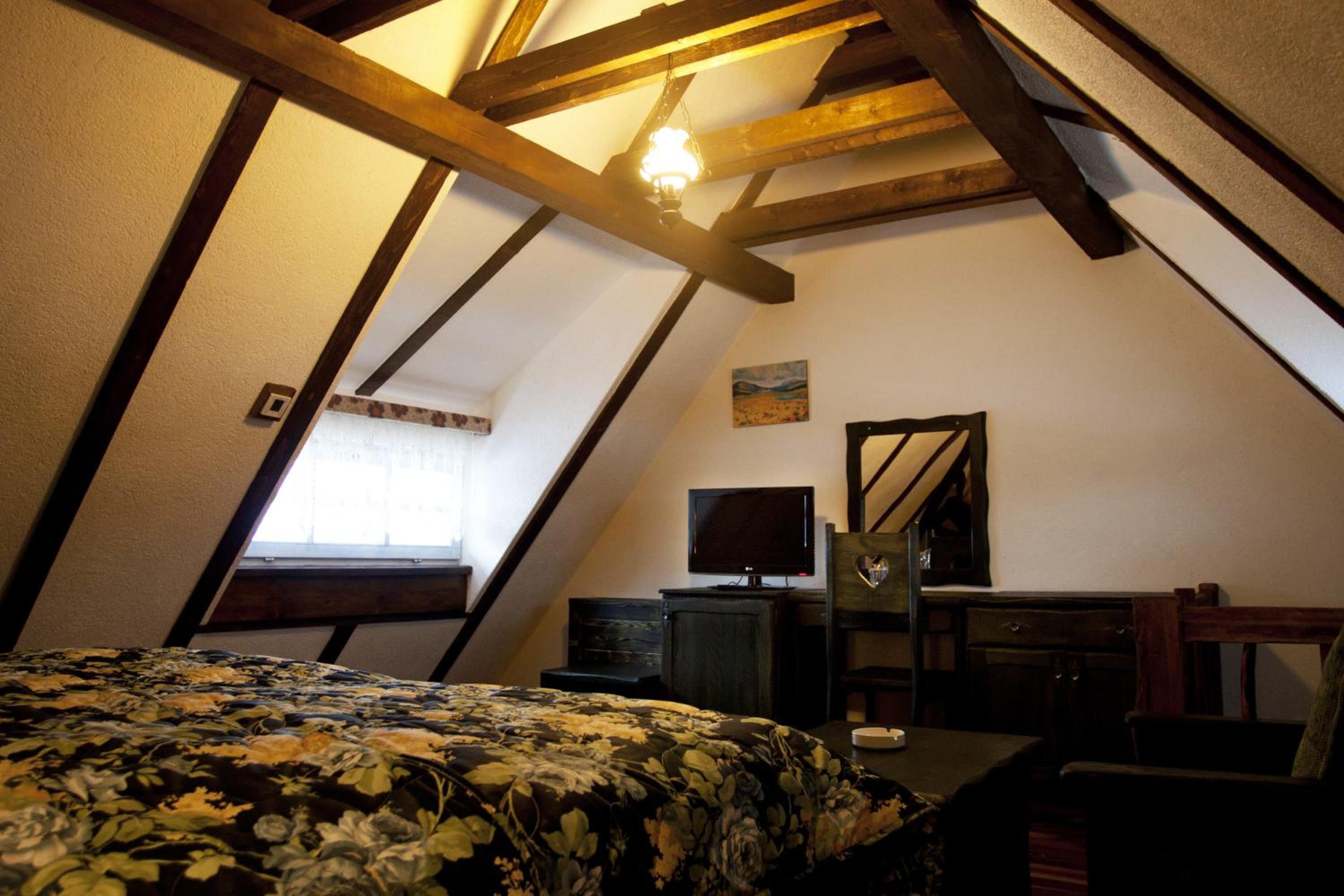 Duplex Suite - Photo 24