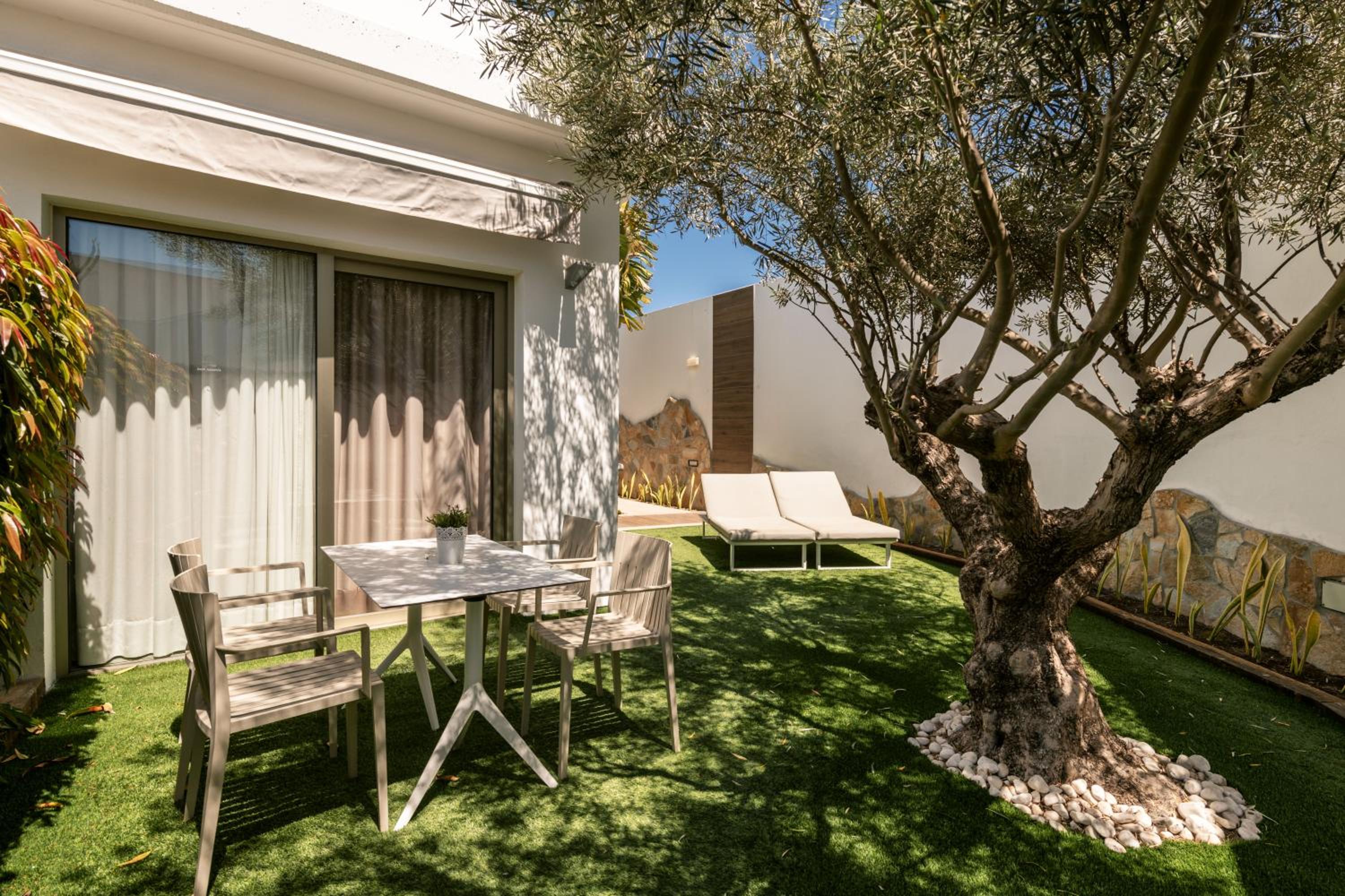 Two-Bedroom Villa with Terrace