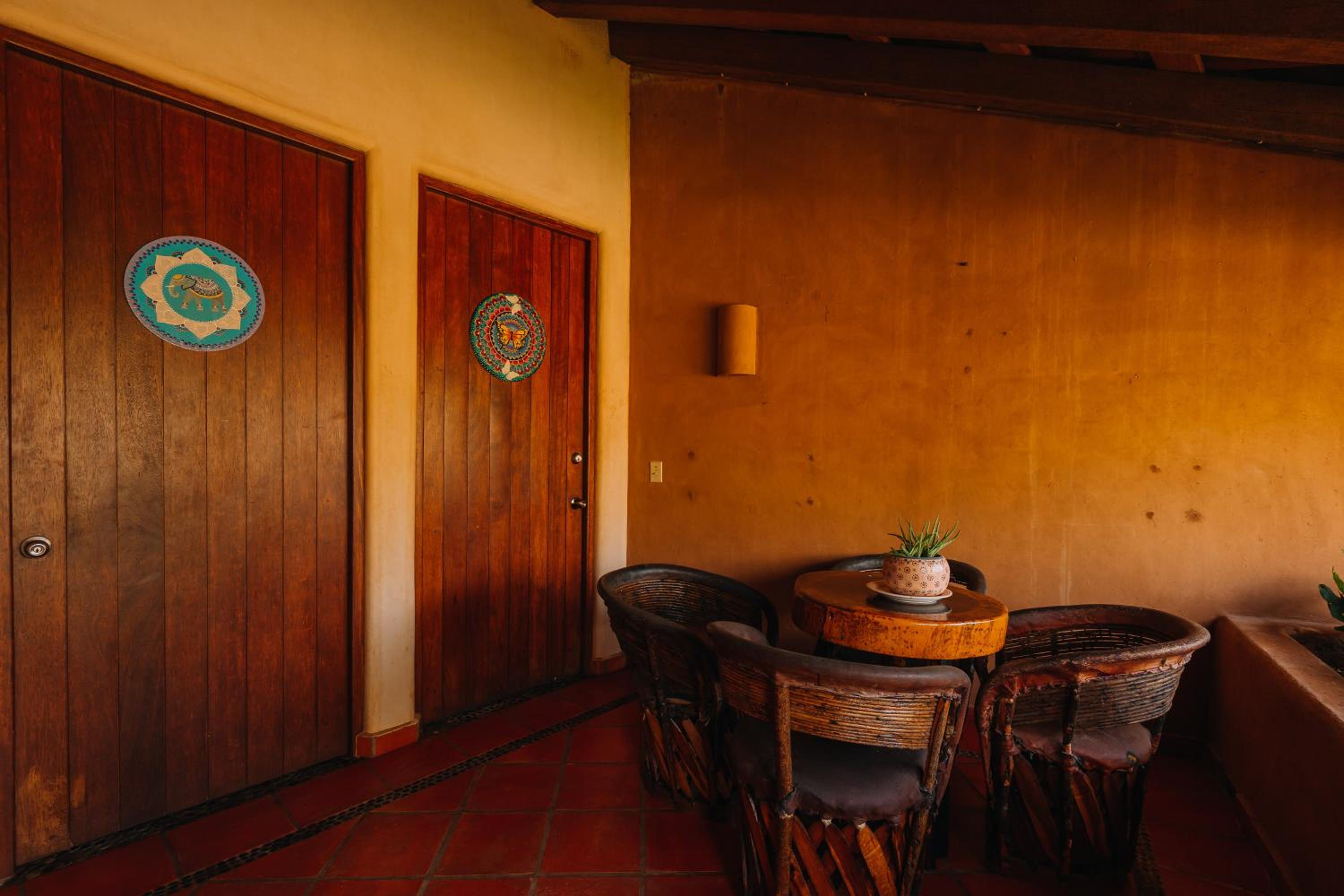 Family Room - Photo 7