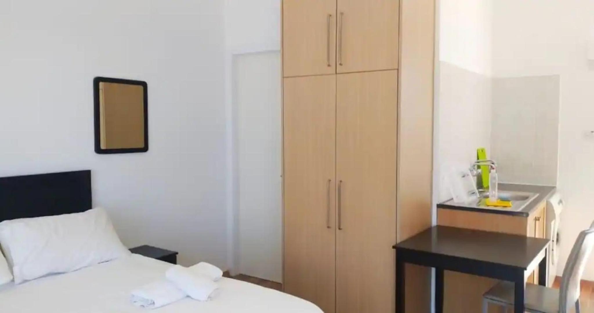Studio Apartment photo 1