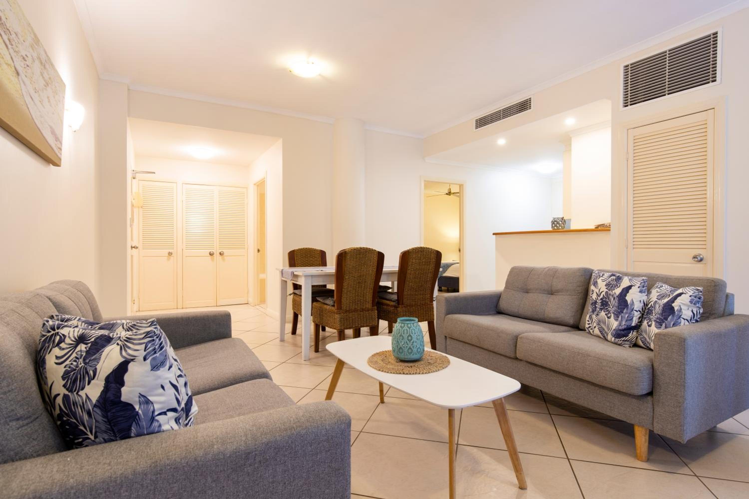 Executive Two-Bedroom Suite photo 3