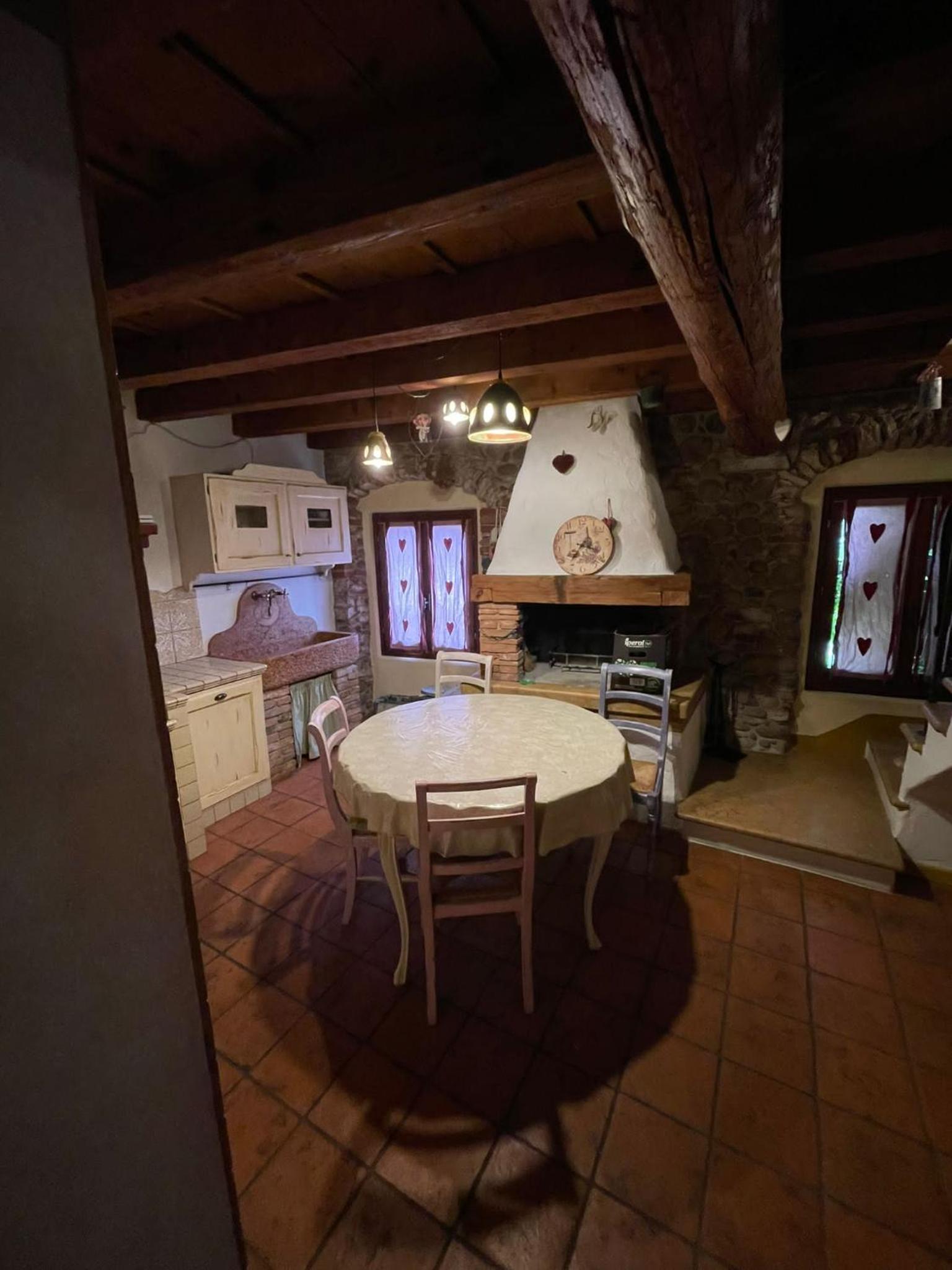 Three-Bedroom House - Photo 10