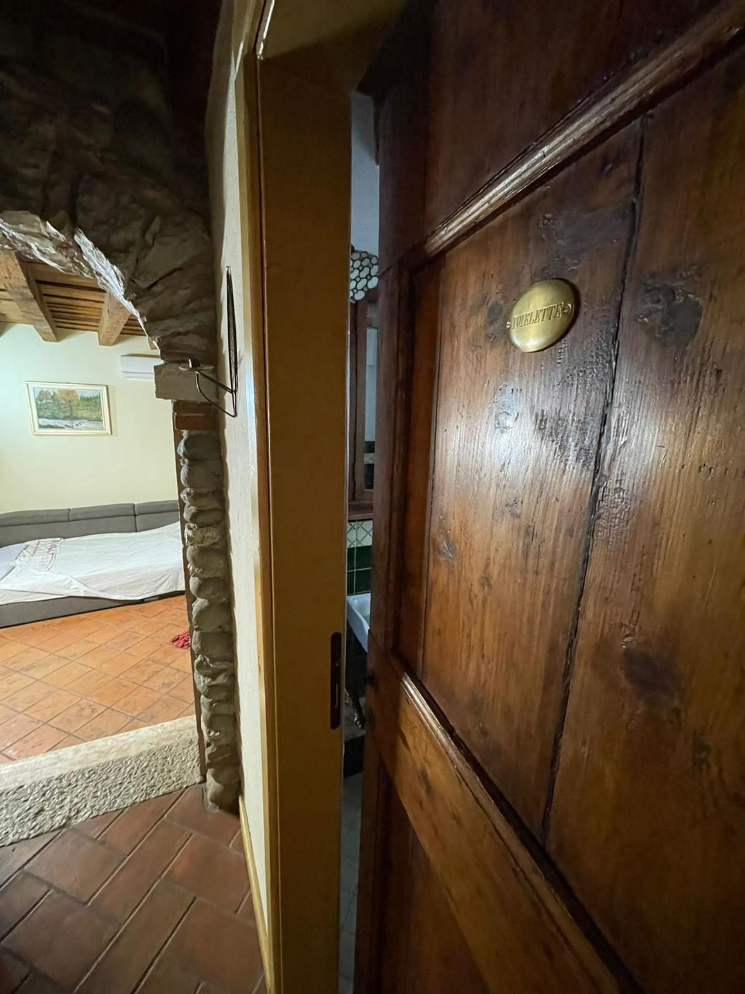 Three-Bedroom House - Photo 7