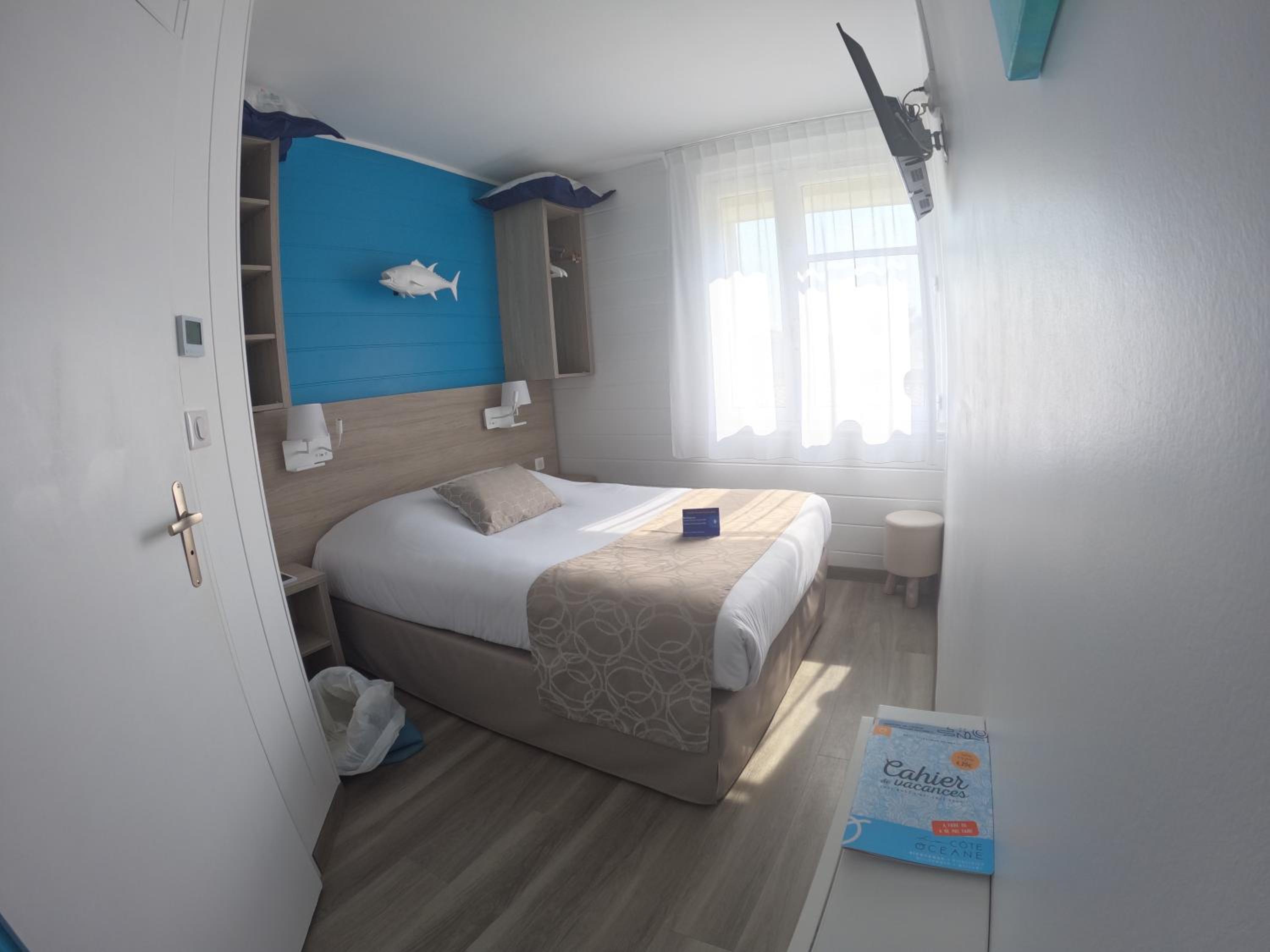 Small Double Room - Photo 13