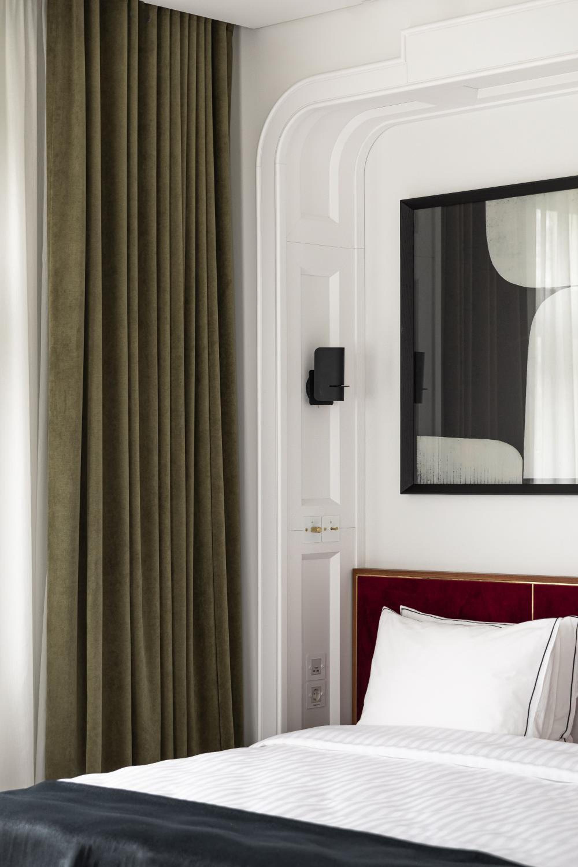 Suite - Photo 4