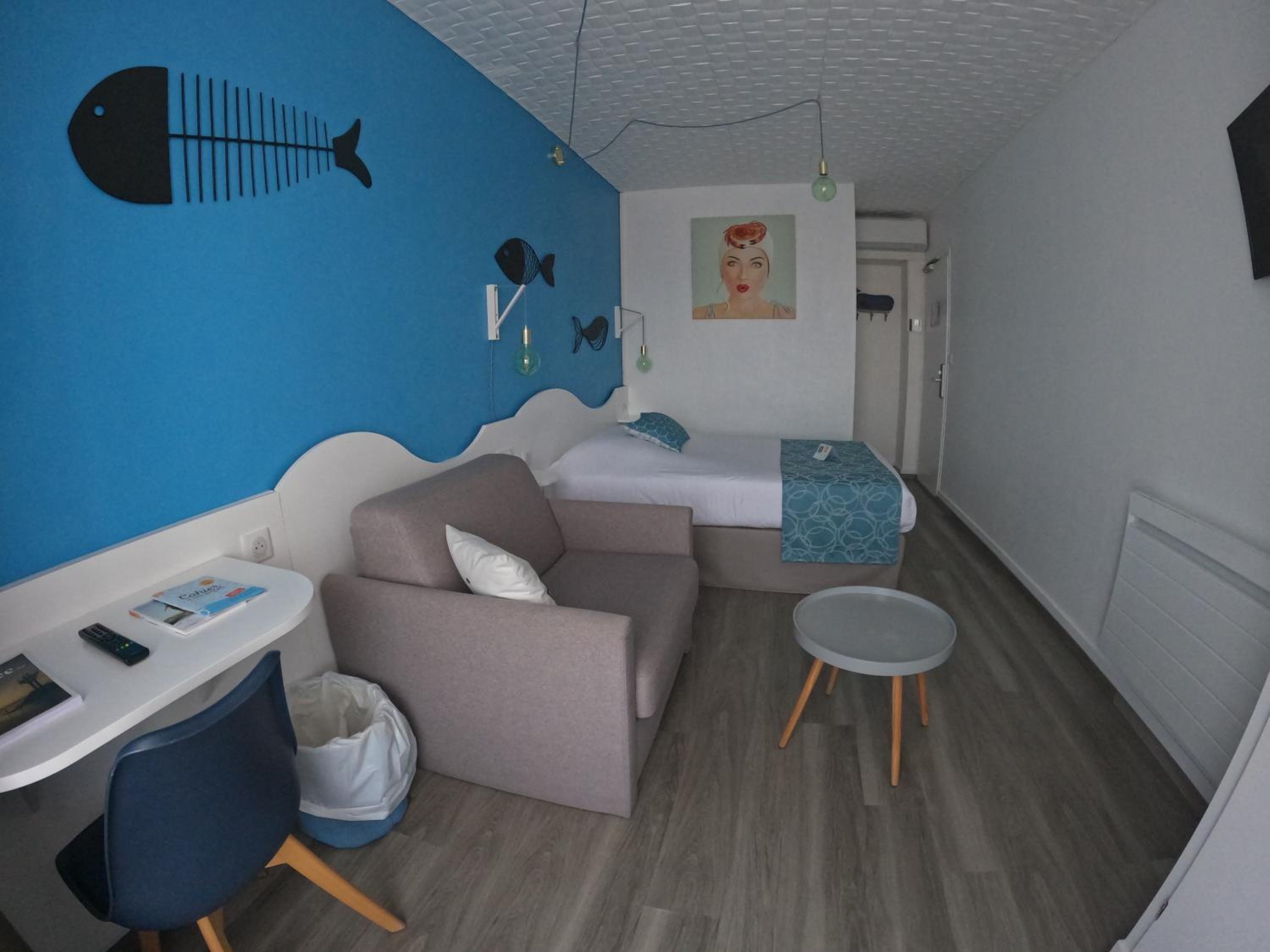 Superior Room with Balcony - Photo 1