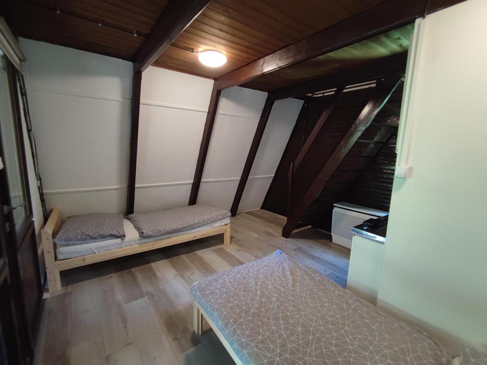 Apartment with Mountain View - Photo 27