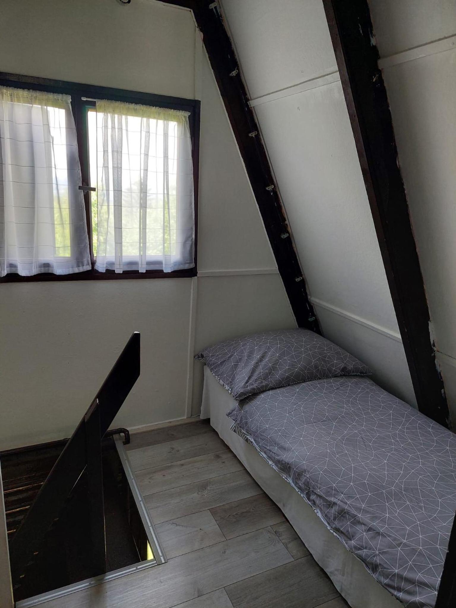 Apartment with Mountain View - Photo 6