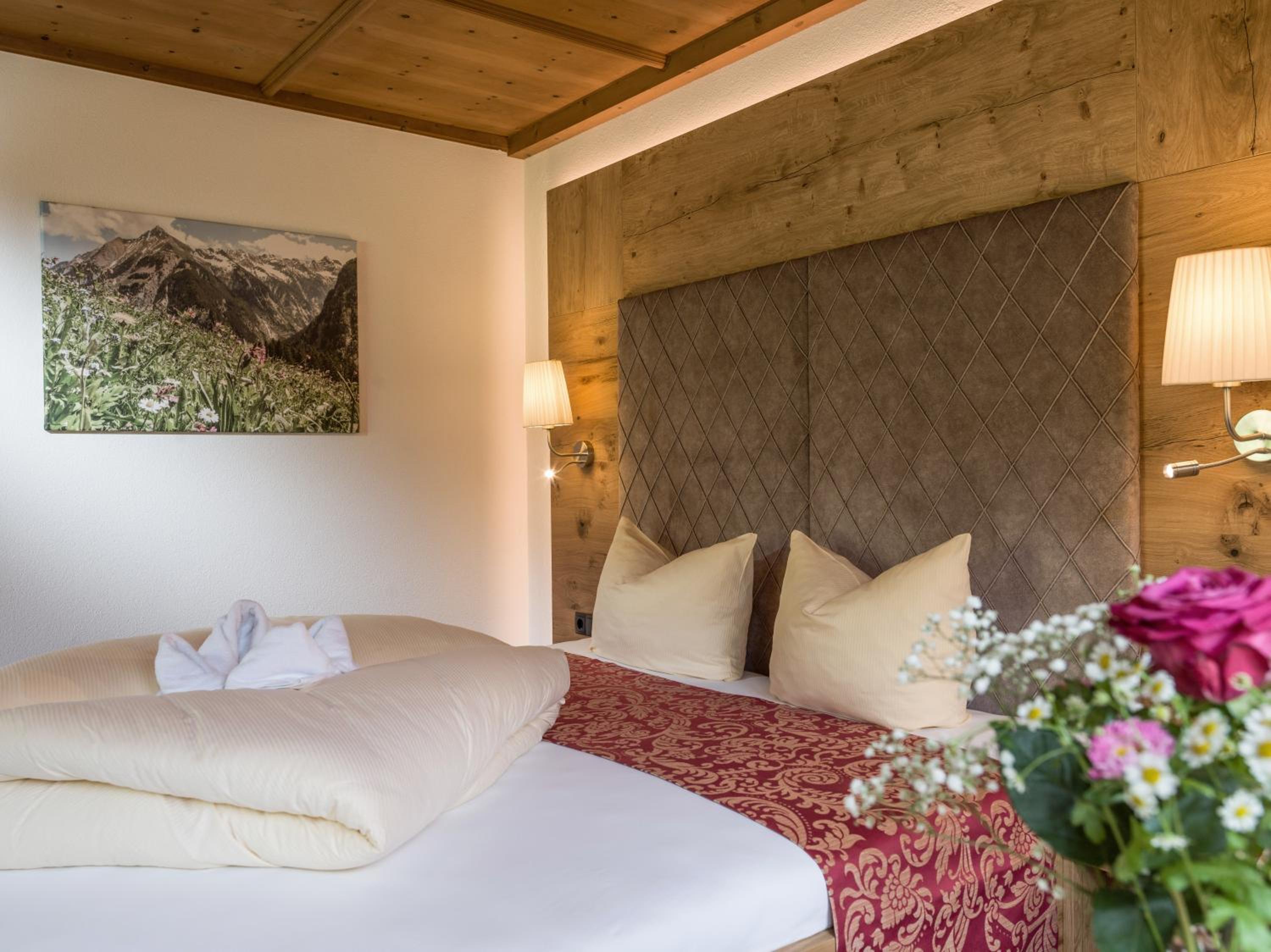 Classic Double Room with Balcony photo 3