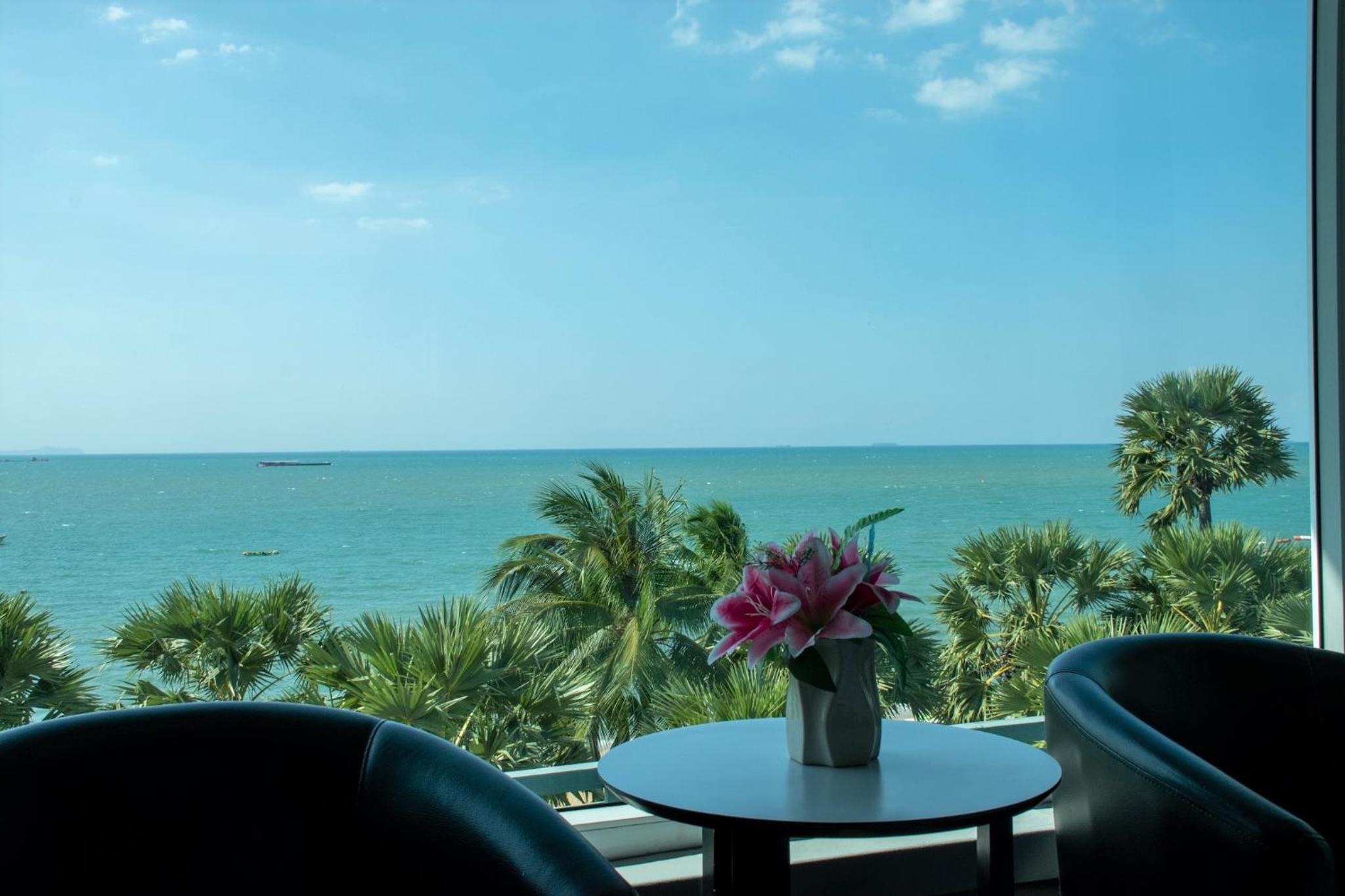 Suite with Sea View