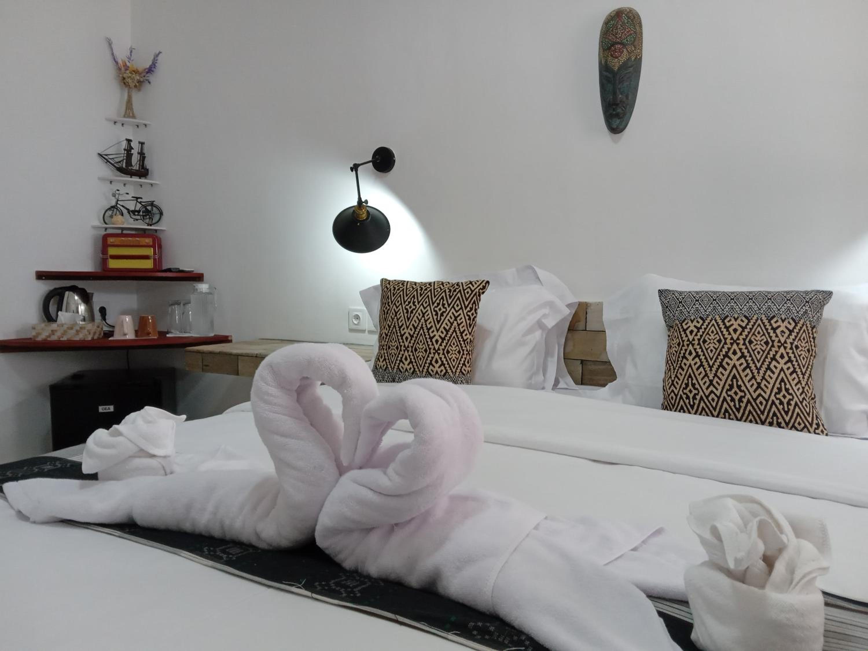 Bungalow Room - Photo 26
