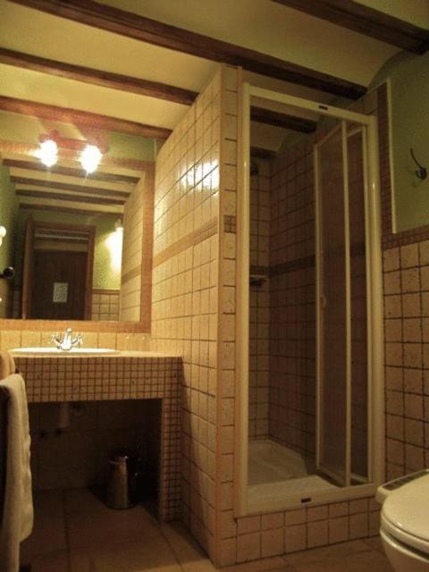Standard Double or Twin Room photo 2