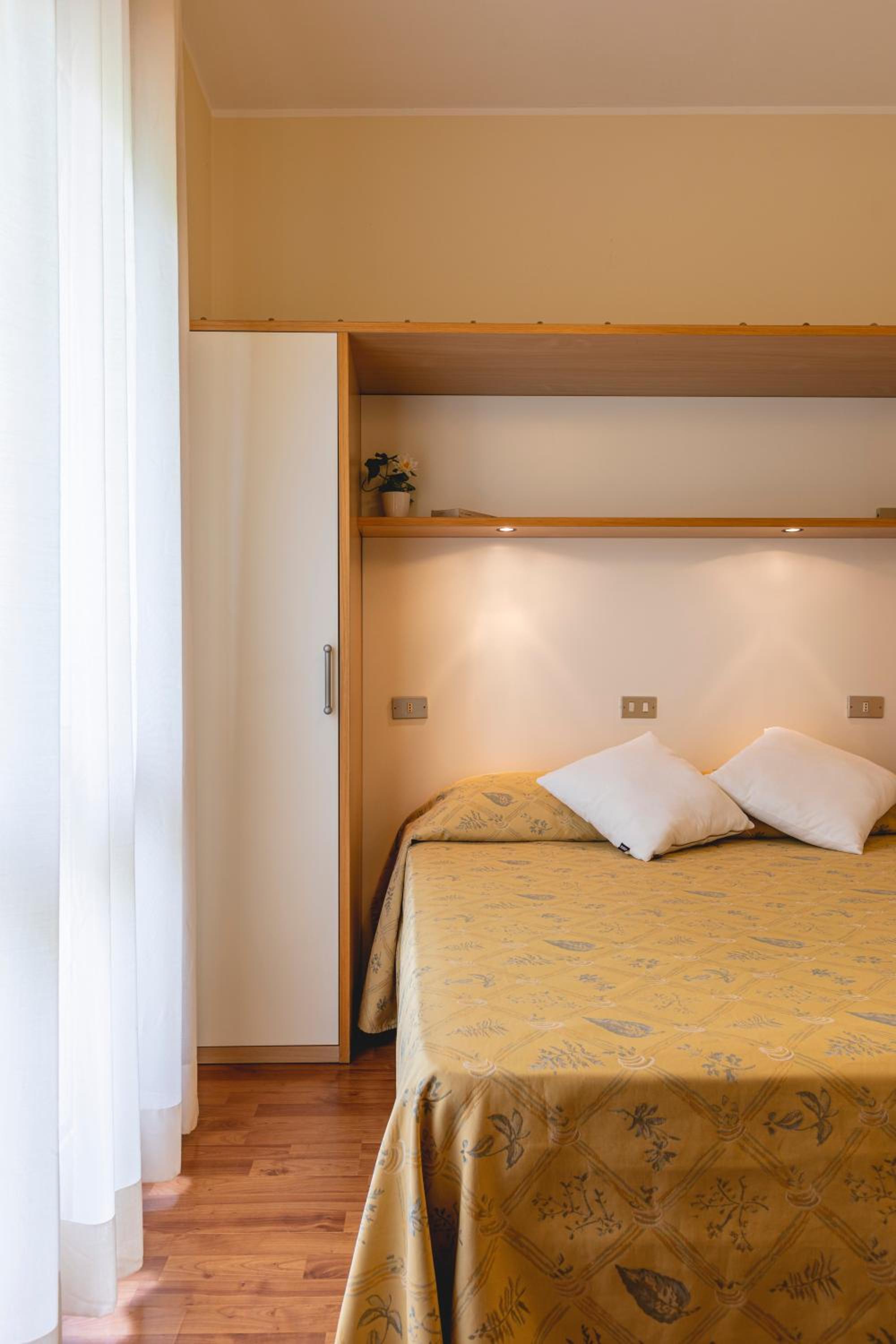 Small Double Room photo 1