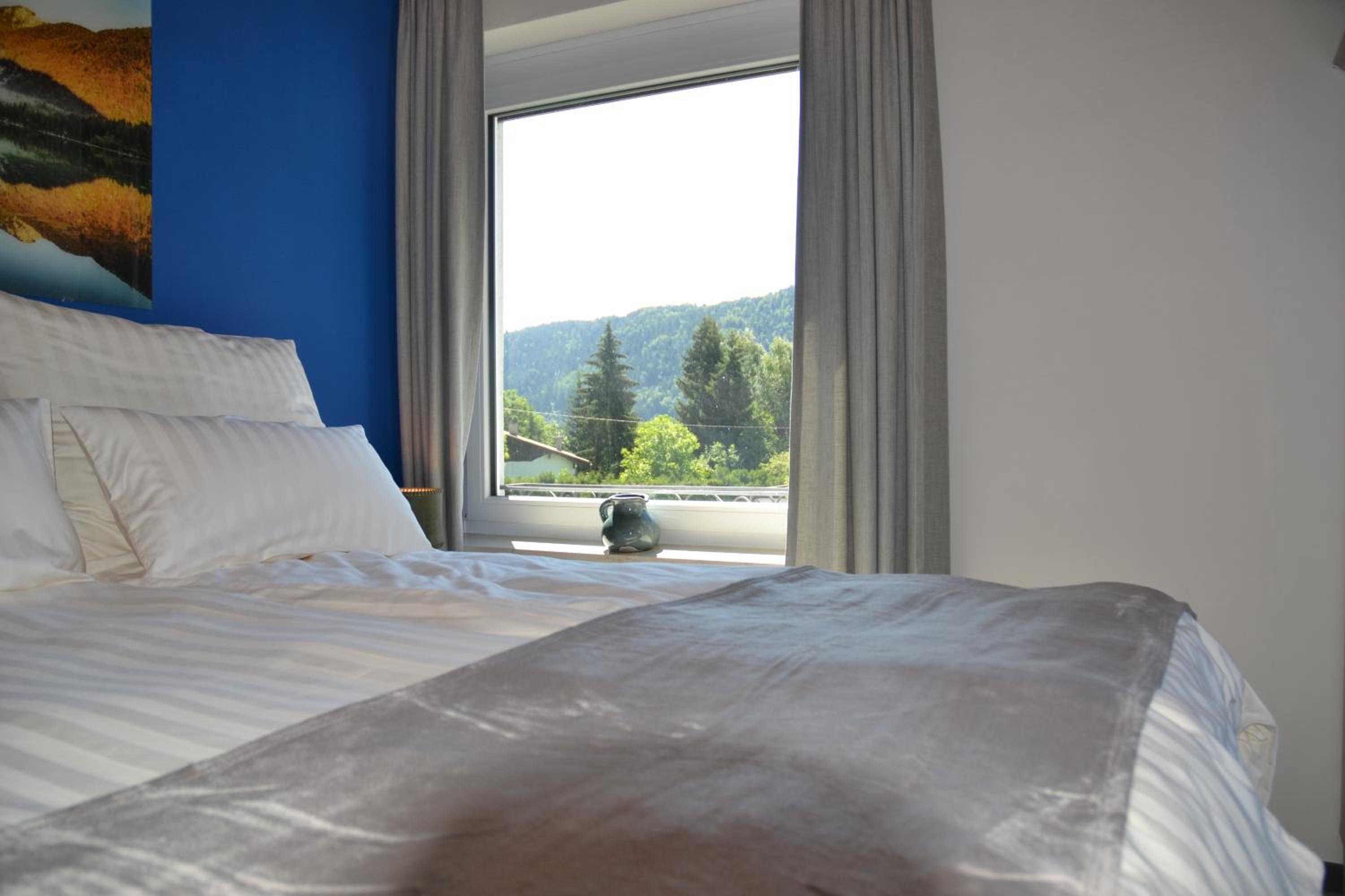 Deluxe Double Room - Photo 7