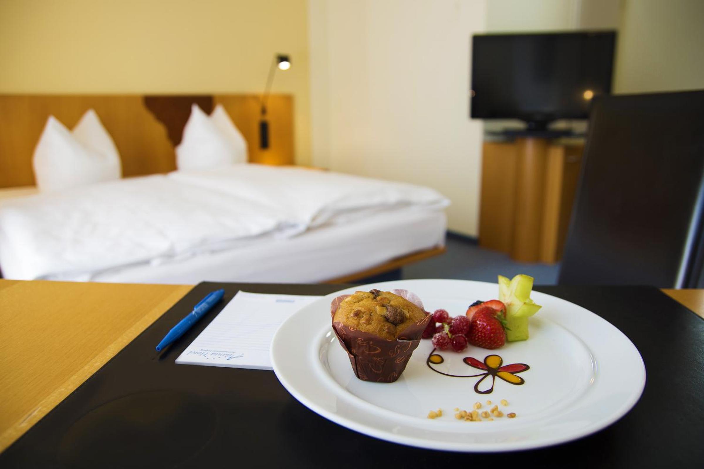 Standard Double Room - Photo 2
