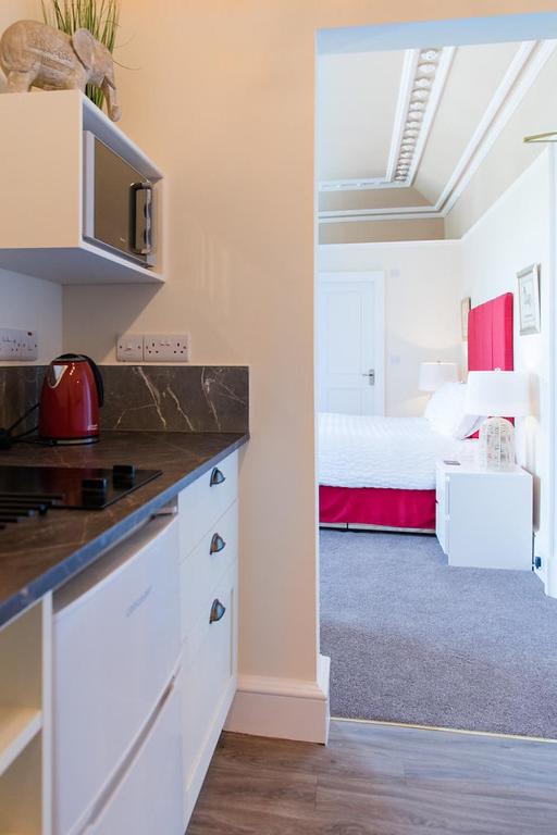 Double Room - Photo 11