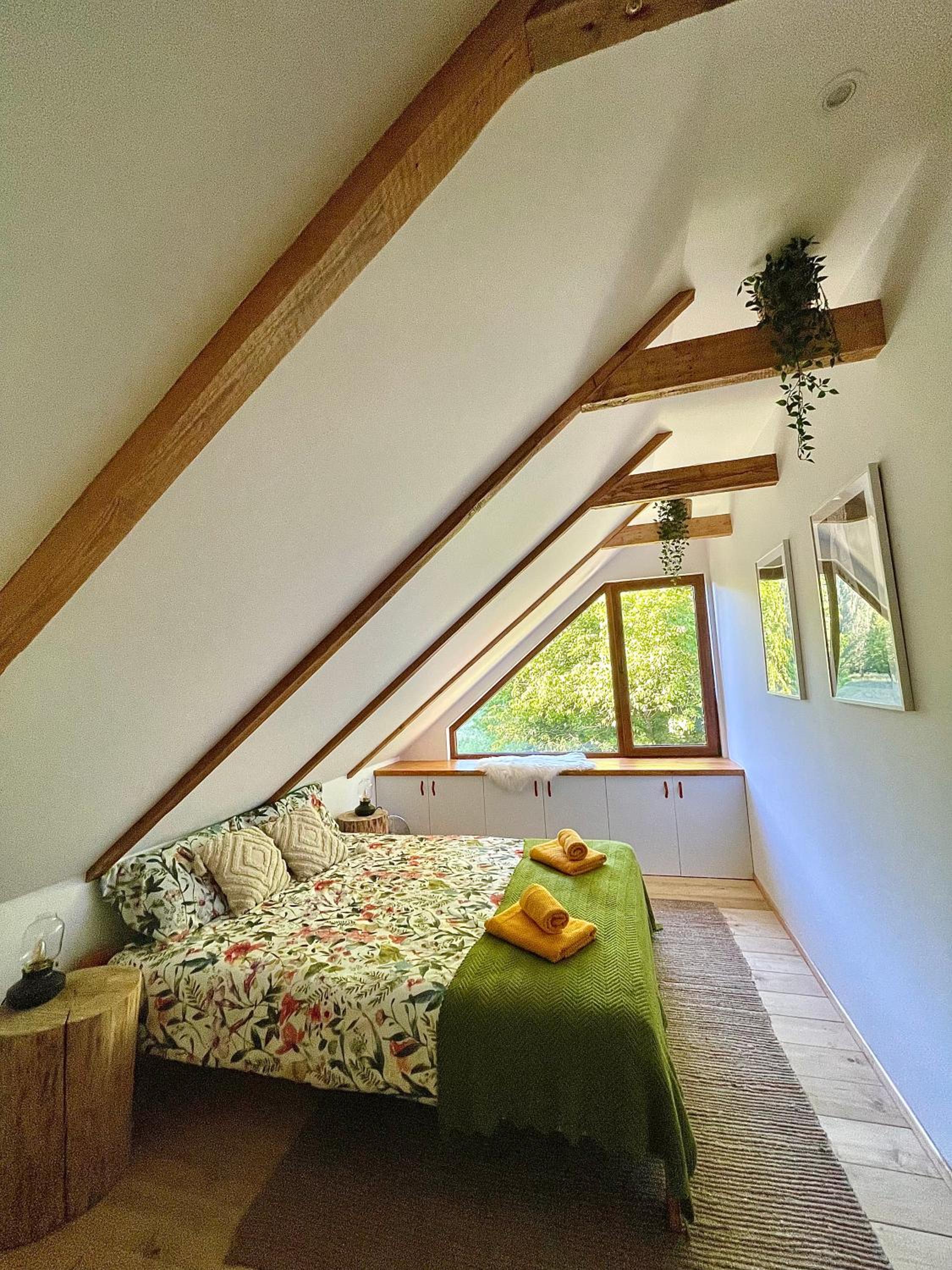 Two-Bedroom Apartment - Photo 3