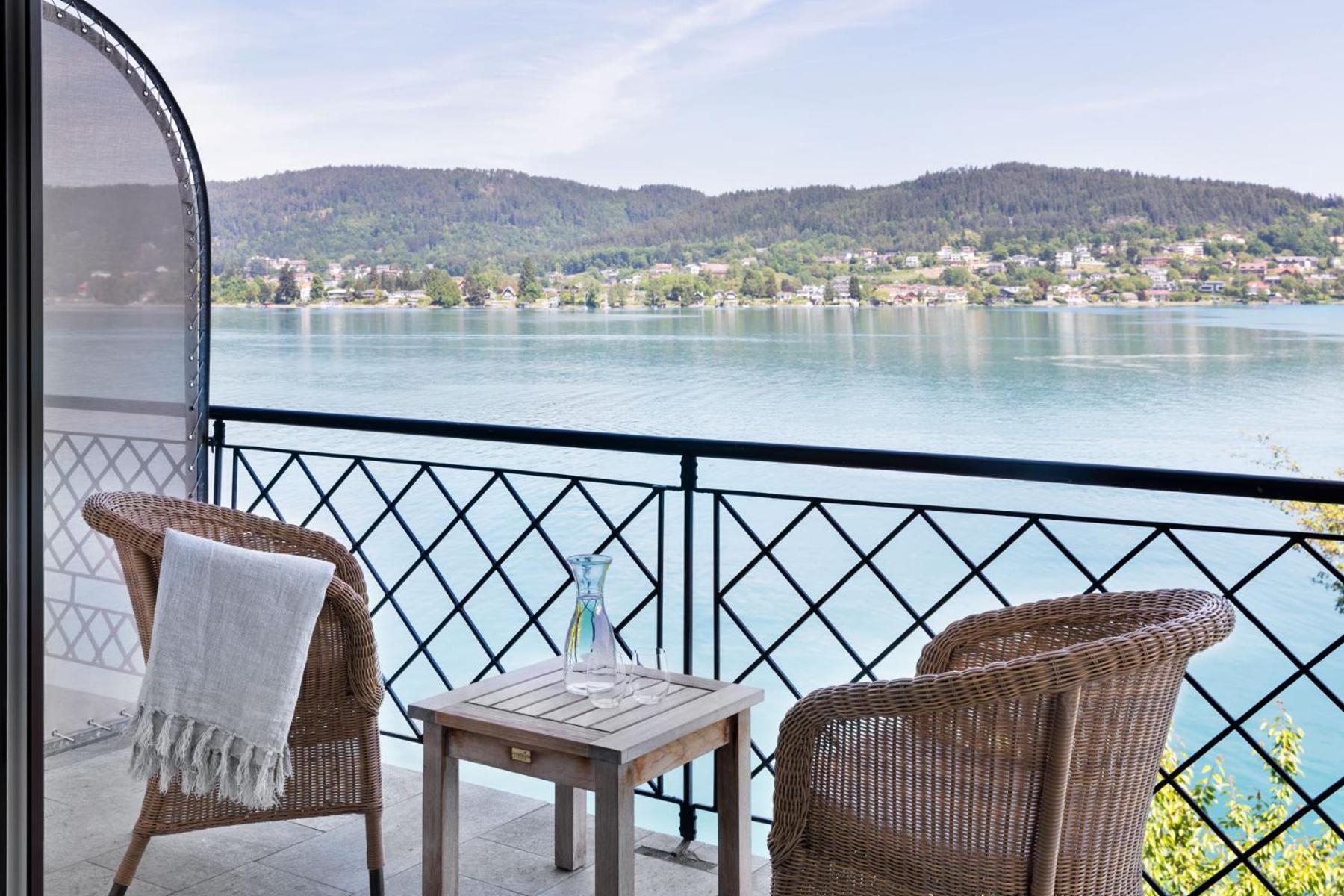 Double Room with Balcony photo 2
