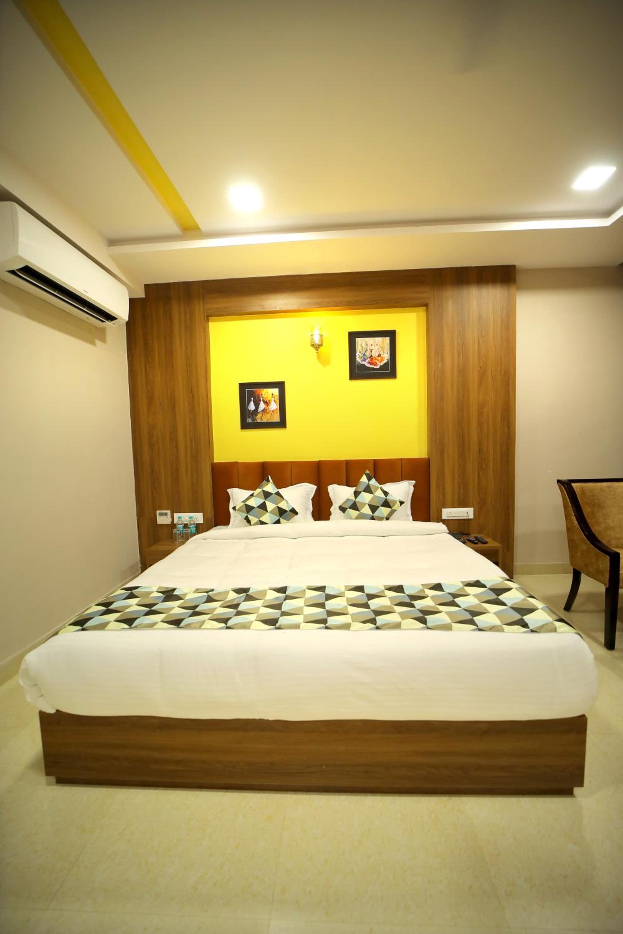Deluxe Double Room - Photo 2