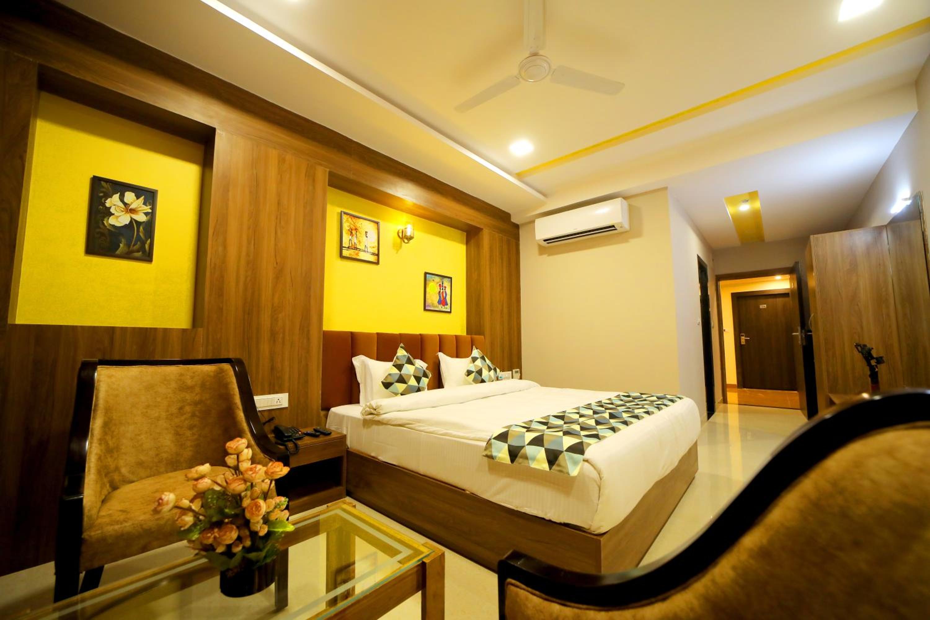 Deluxe Double Room - Photo 1