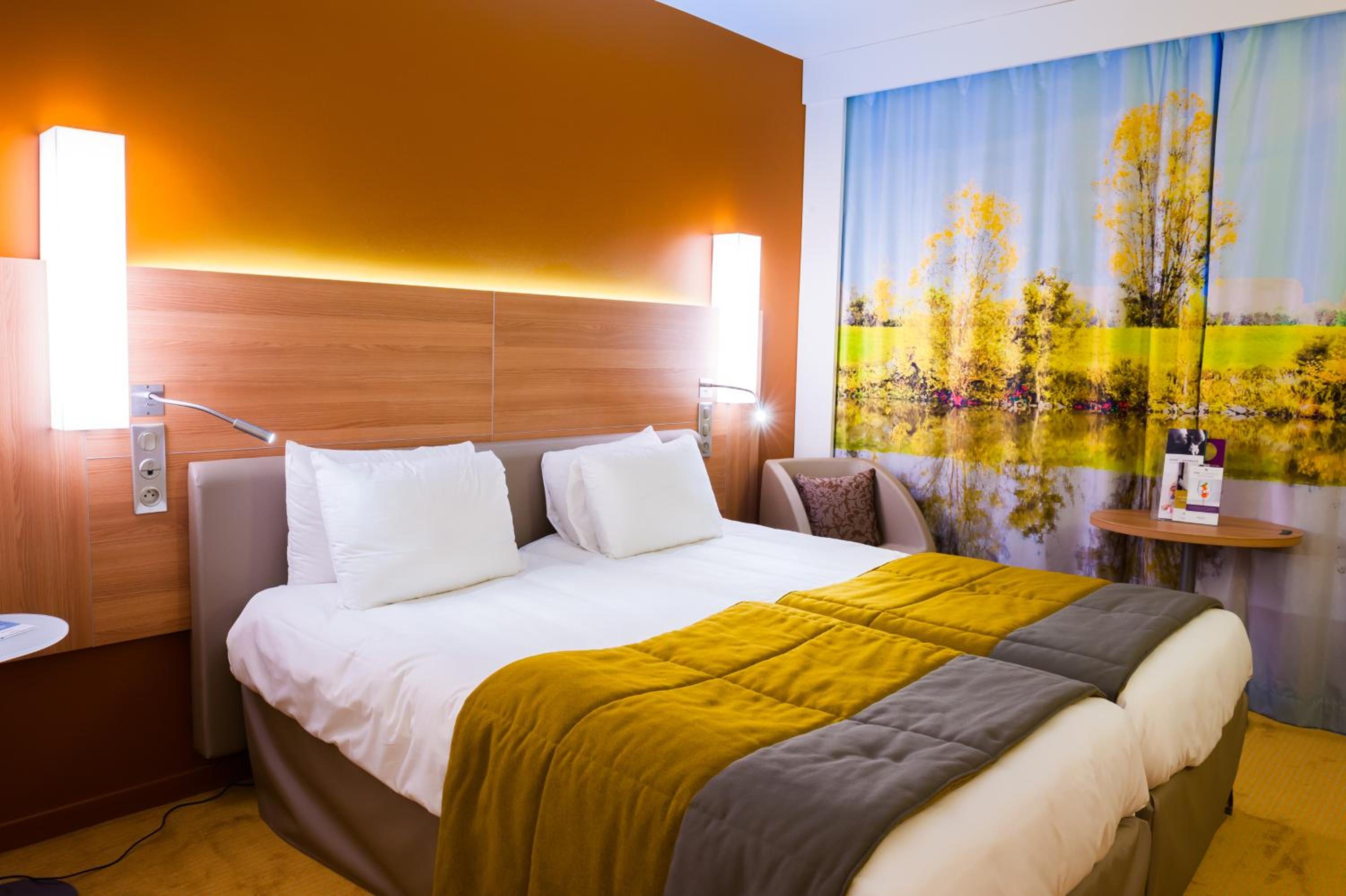 Classic Room with 2 Single Beds - Photo 4