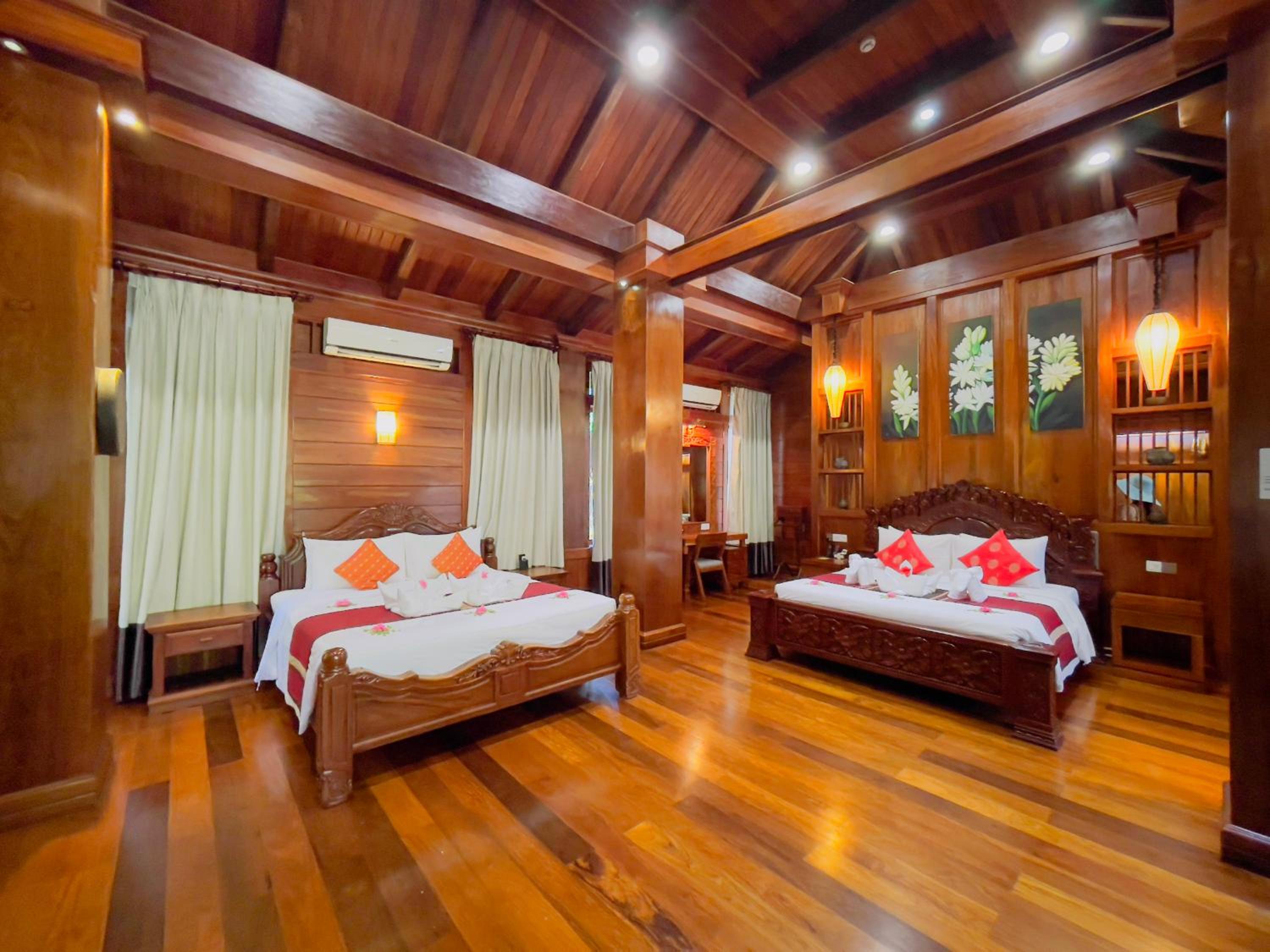 Luxury Bungalow photo 1