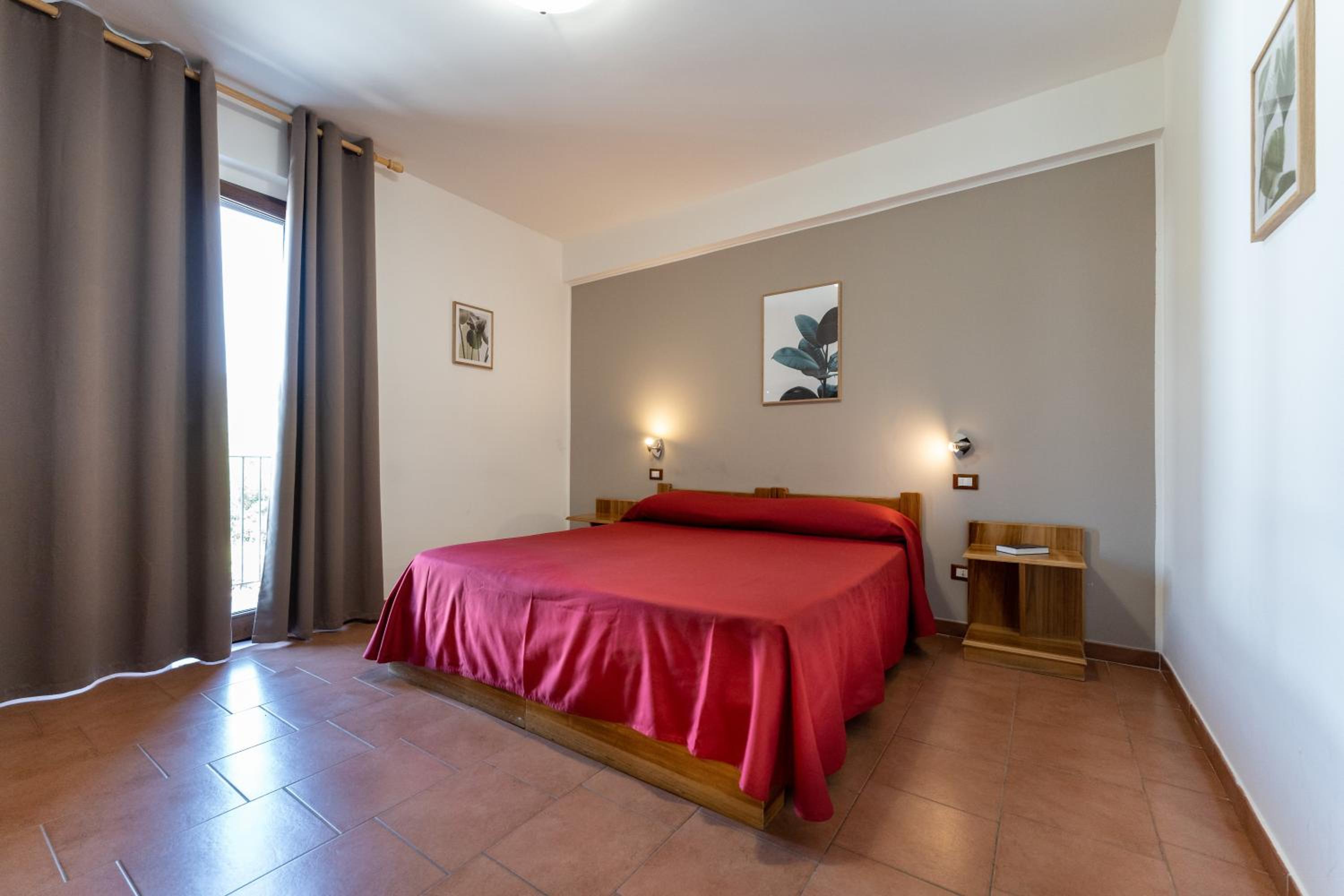 Triple Room - Photo 1