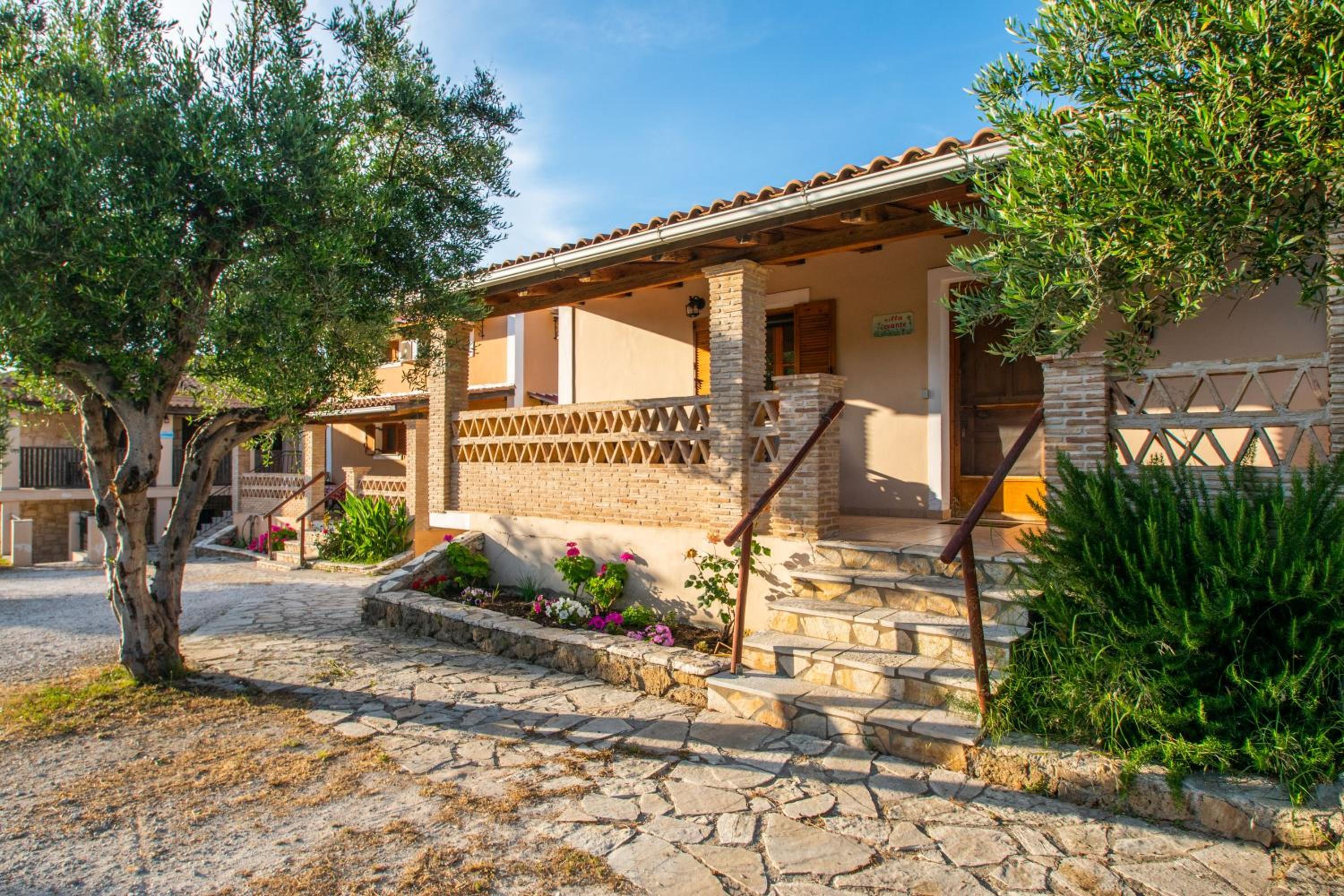 Villa Levante photo 2