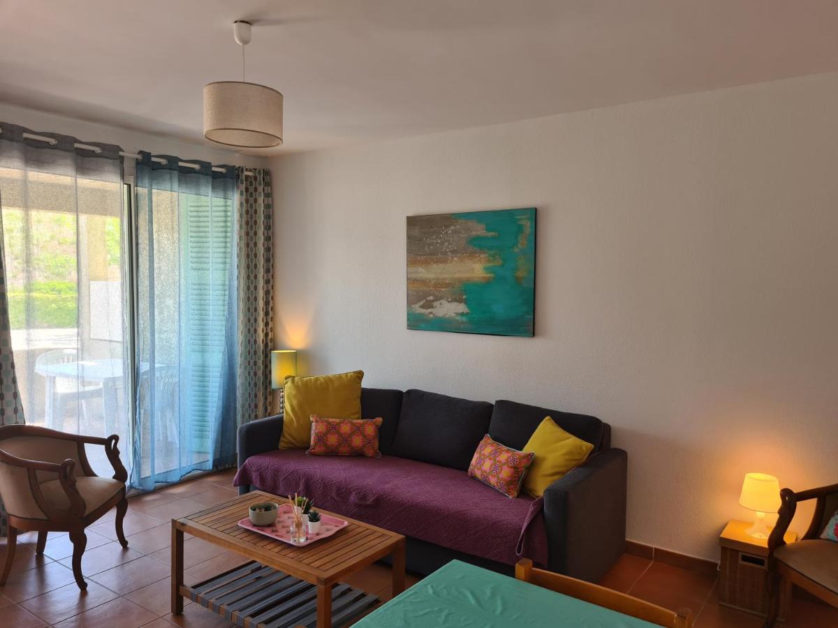 Two-Bedroom Apartment - Photo 3