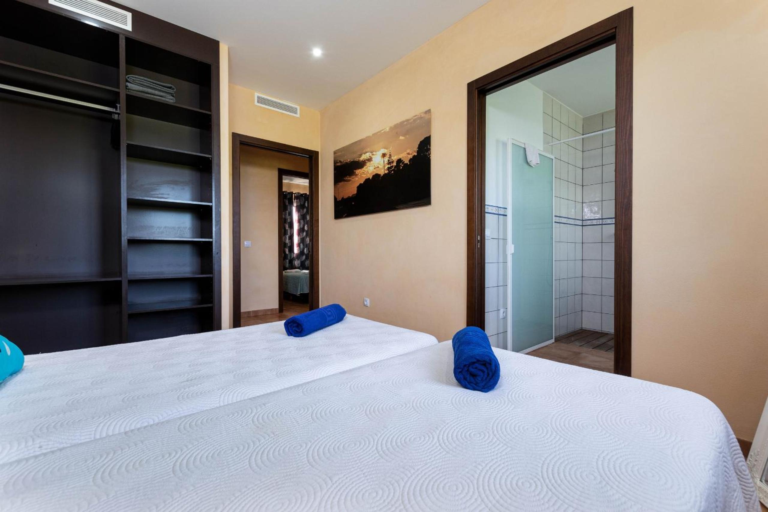 Villa photo 3