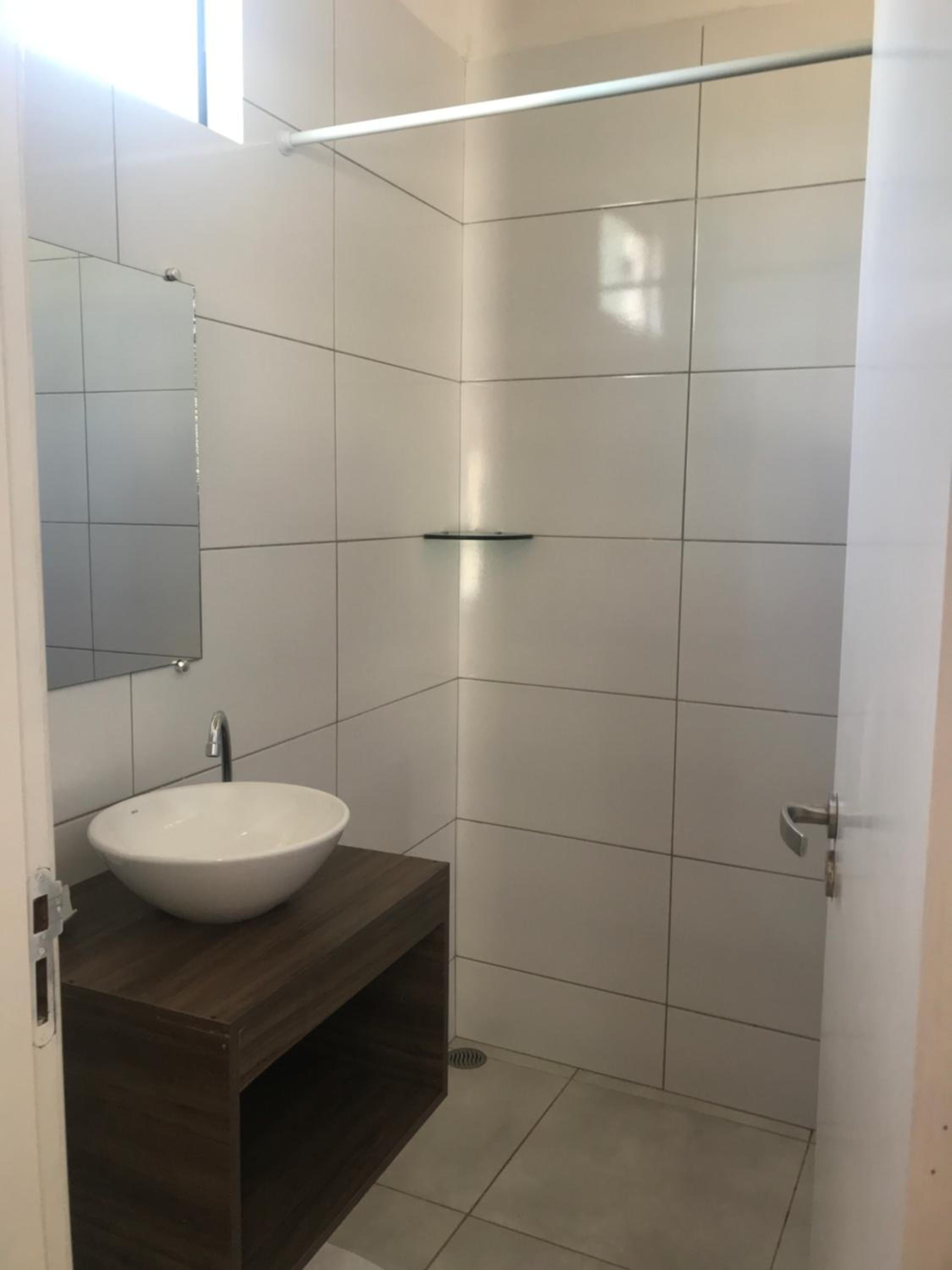 Quadruple Room with Private Bathroom - Photo 2