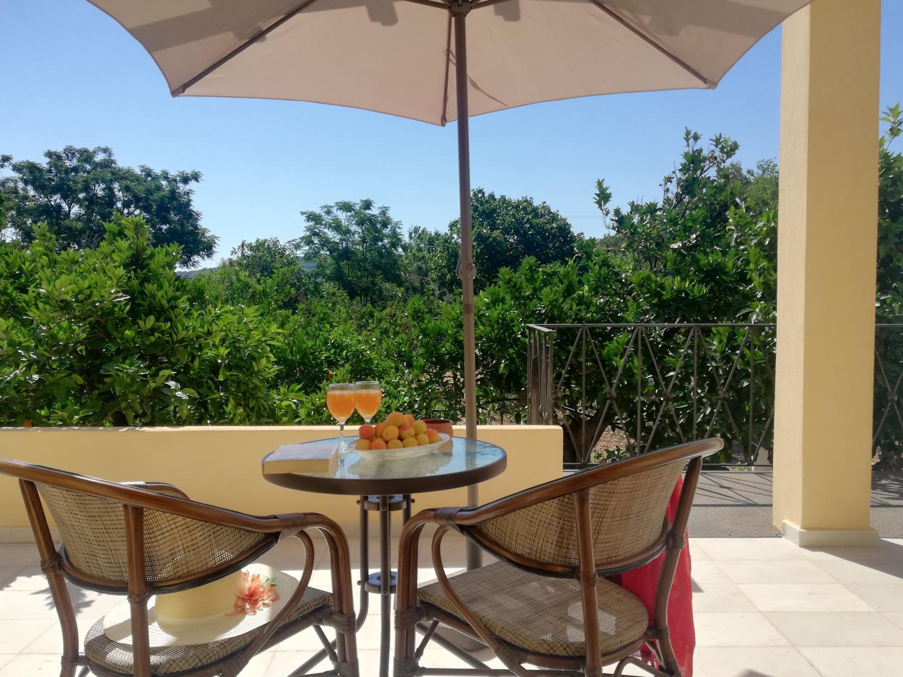 Deluxe Double or Twin Room with Balcony photo 2
