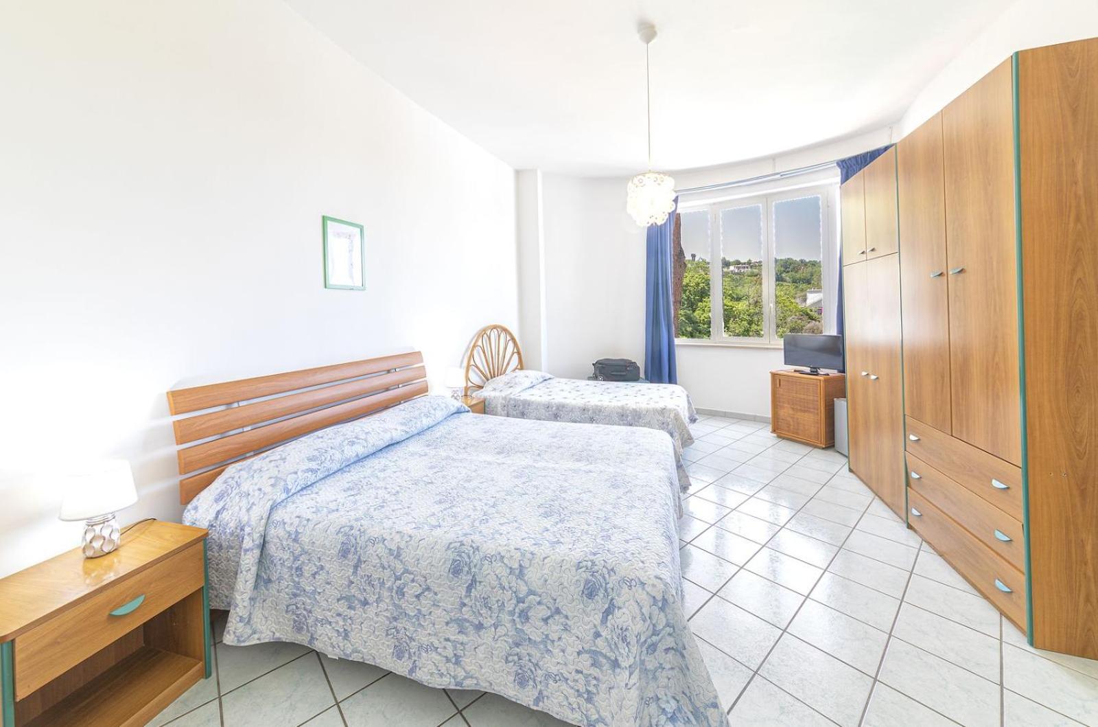 Standard Triple Room photo 1