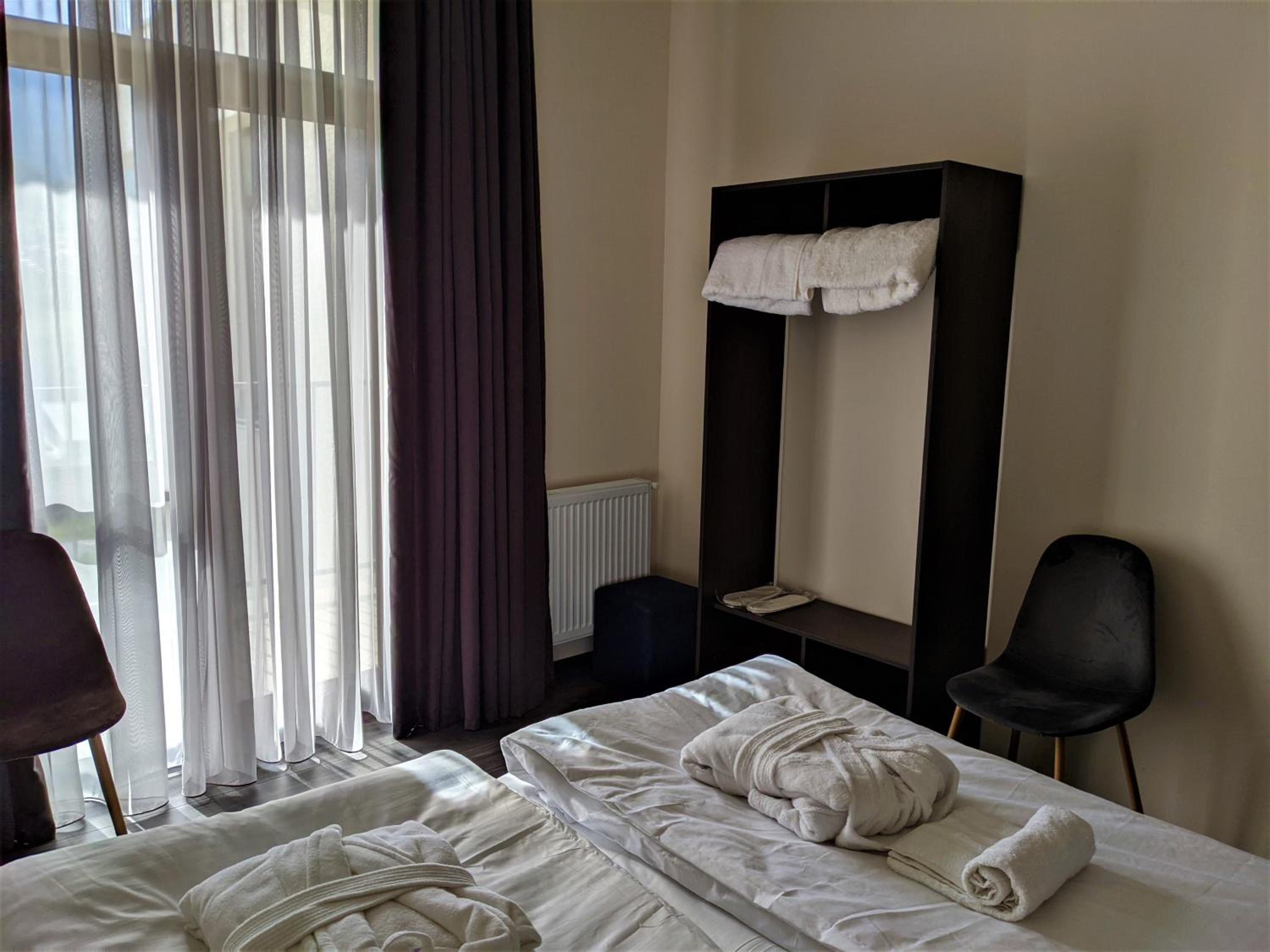 Standard Double or Twin Room with Balcony photo 3