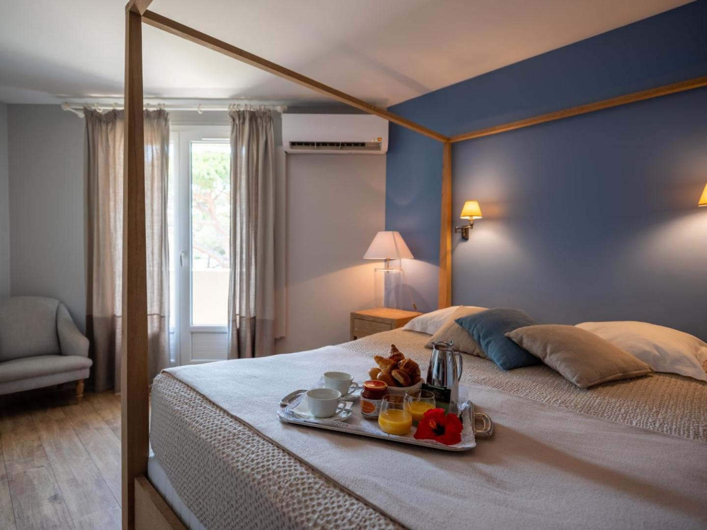 Superior Double Room - Photo 16